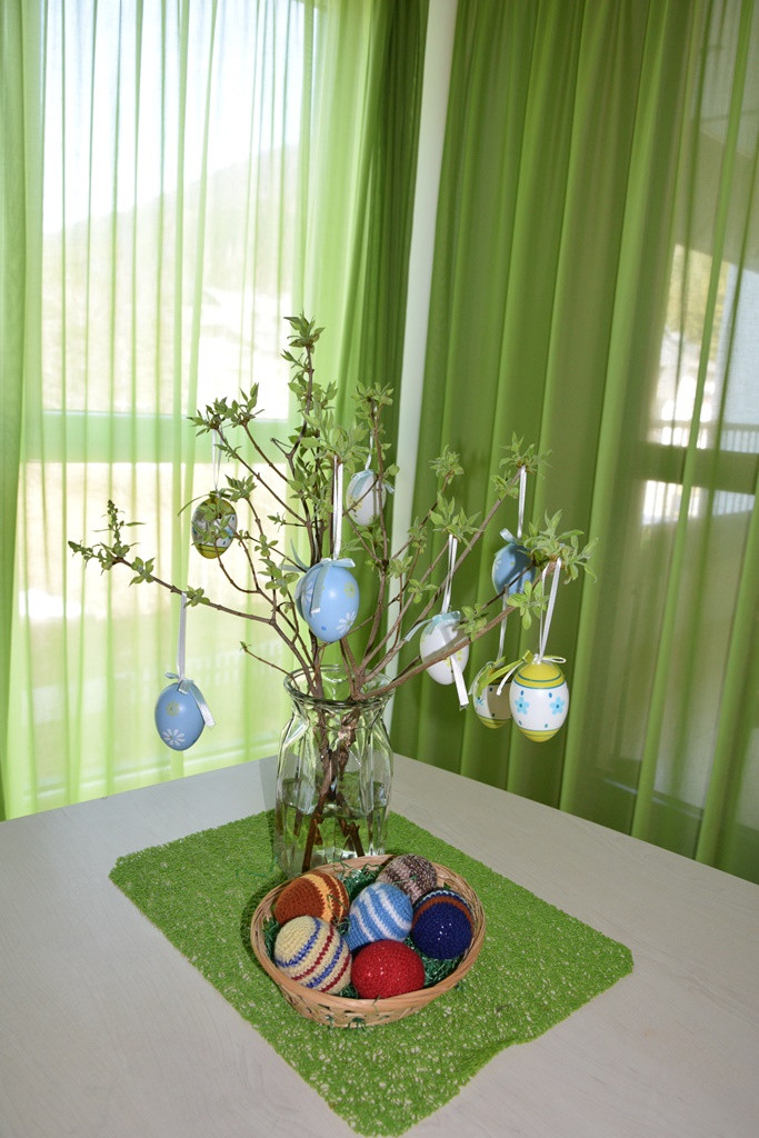 Viharniška velikonočna košara 2021