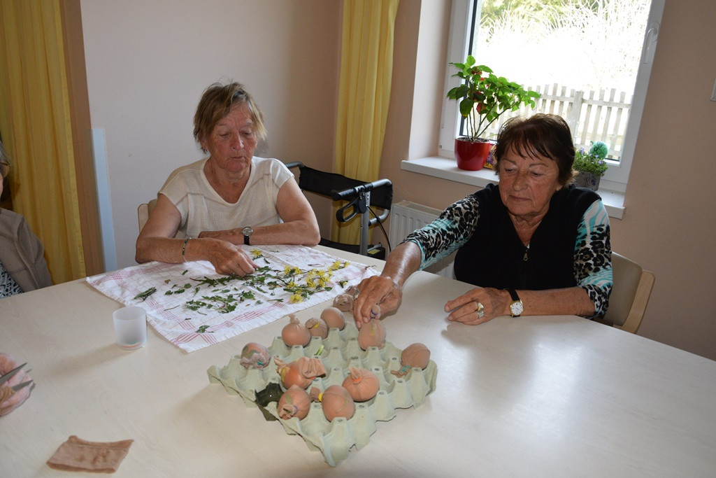 Viharniška velikonočna košara 2021