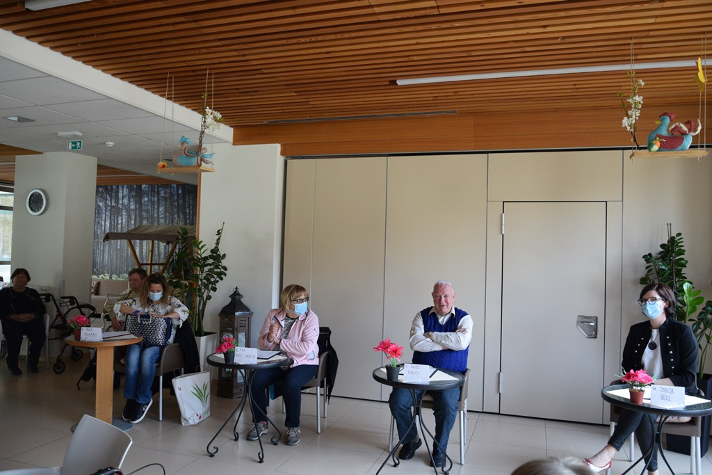 Viharniška velikonočna košara 2021