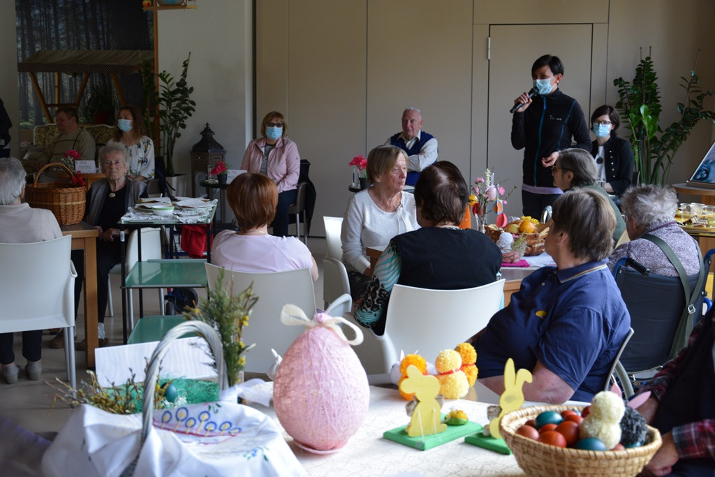 Viharniška velikonočna košara 2021