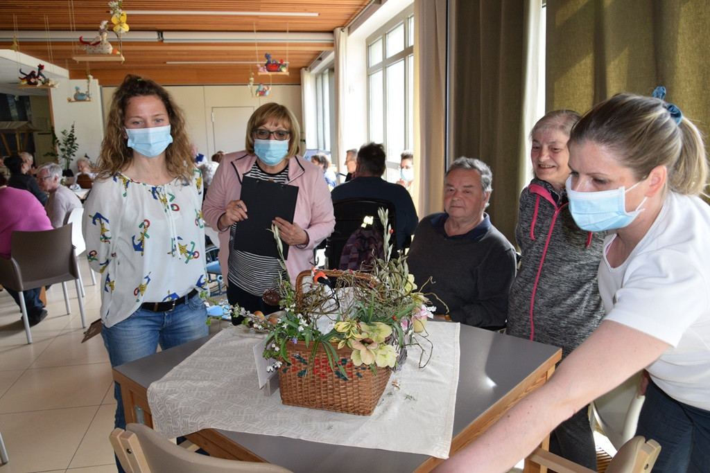 Viharniška velikonočna košara 2021