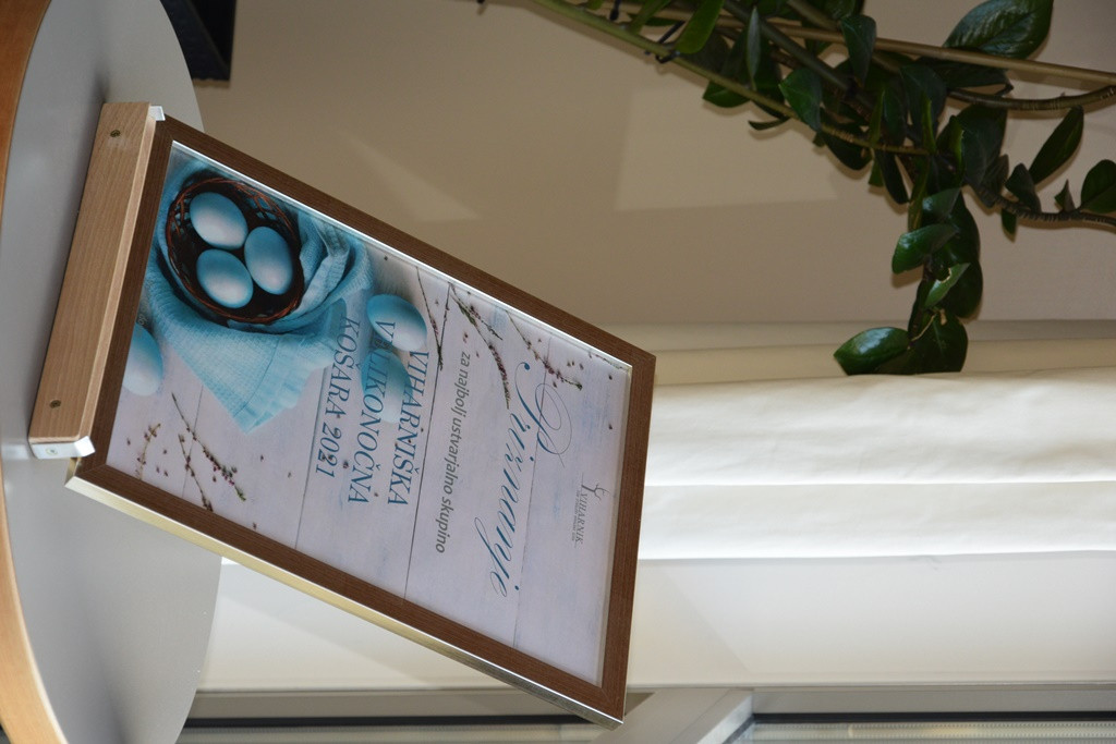 Viharniška velikonočna košara 2021