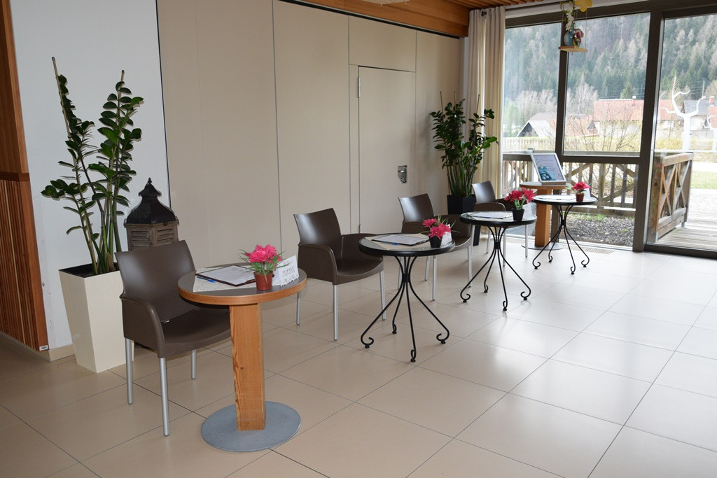 Viharniška velikonočna košara 2021