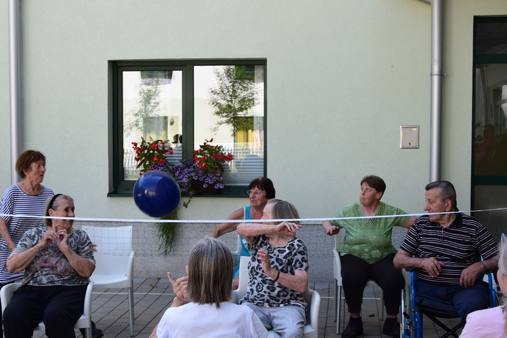 Viharniške športne igre