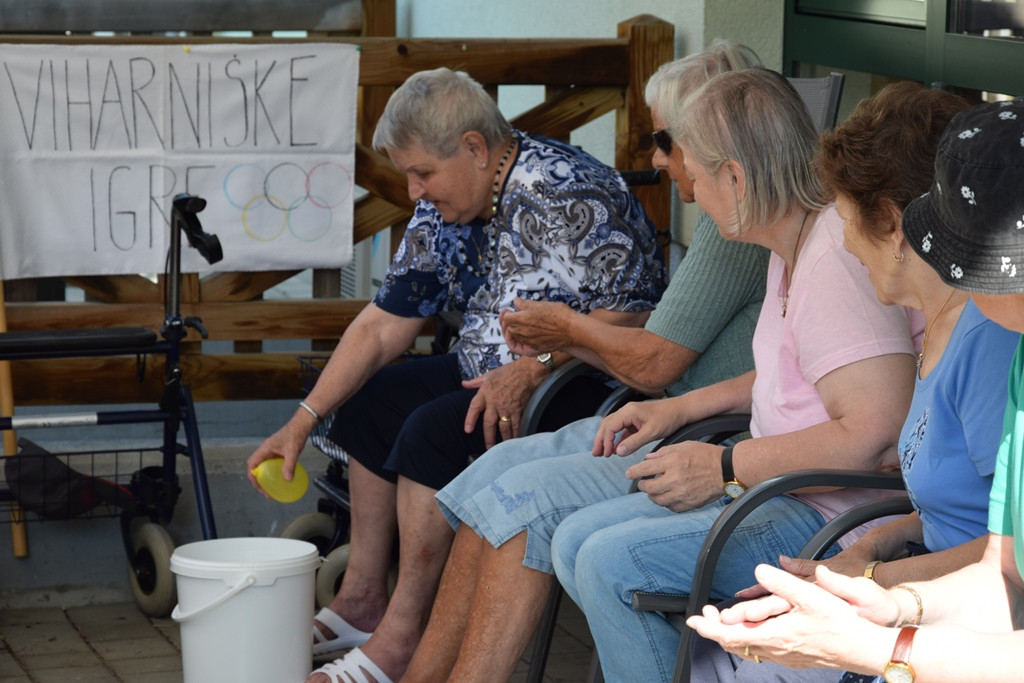 Viharniške športne igre