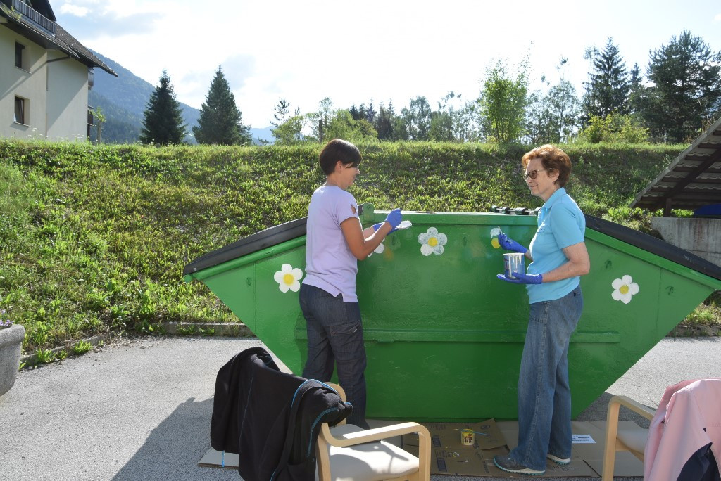 Viharniški zabojnik