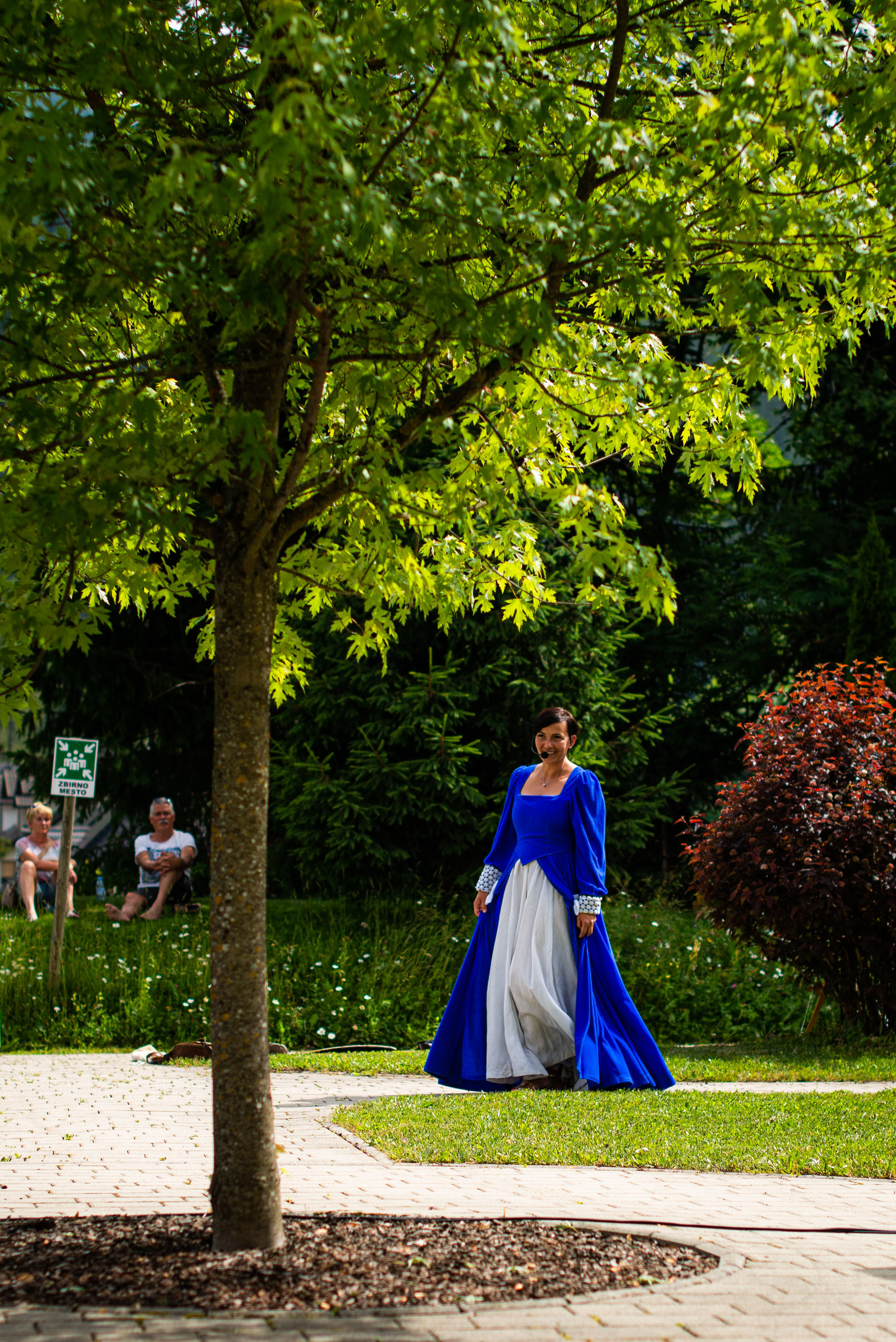 Z Viharnikom skozi čas - v parku doma