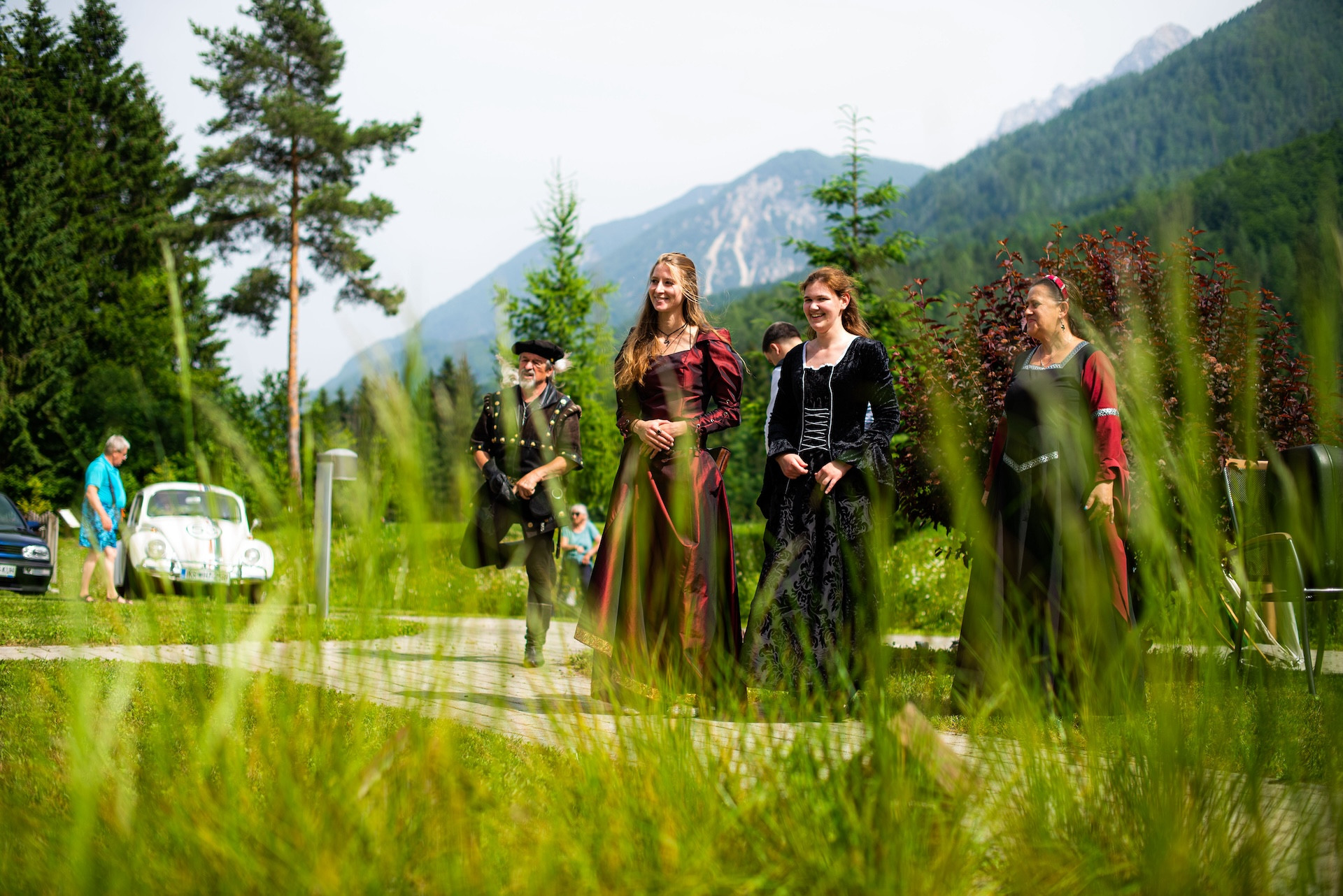 Z Viharnikom skozi čas - v parku doma