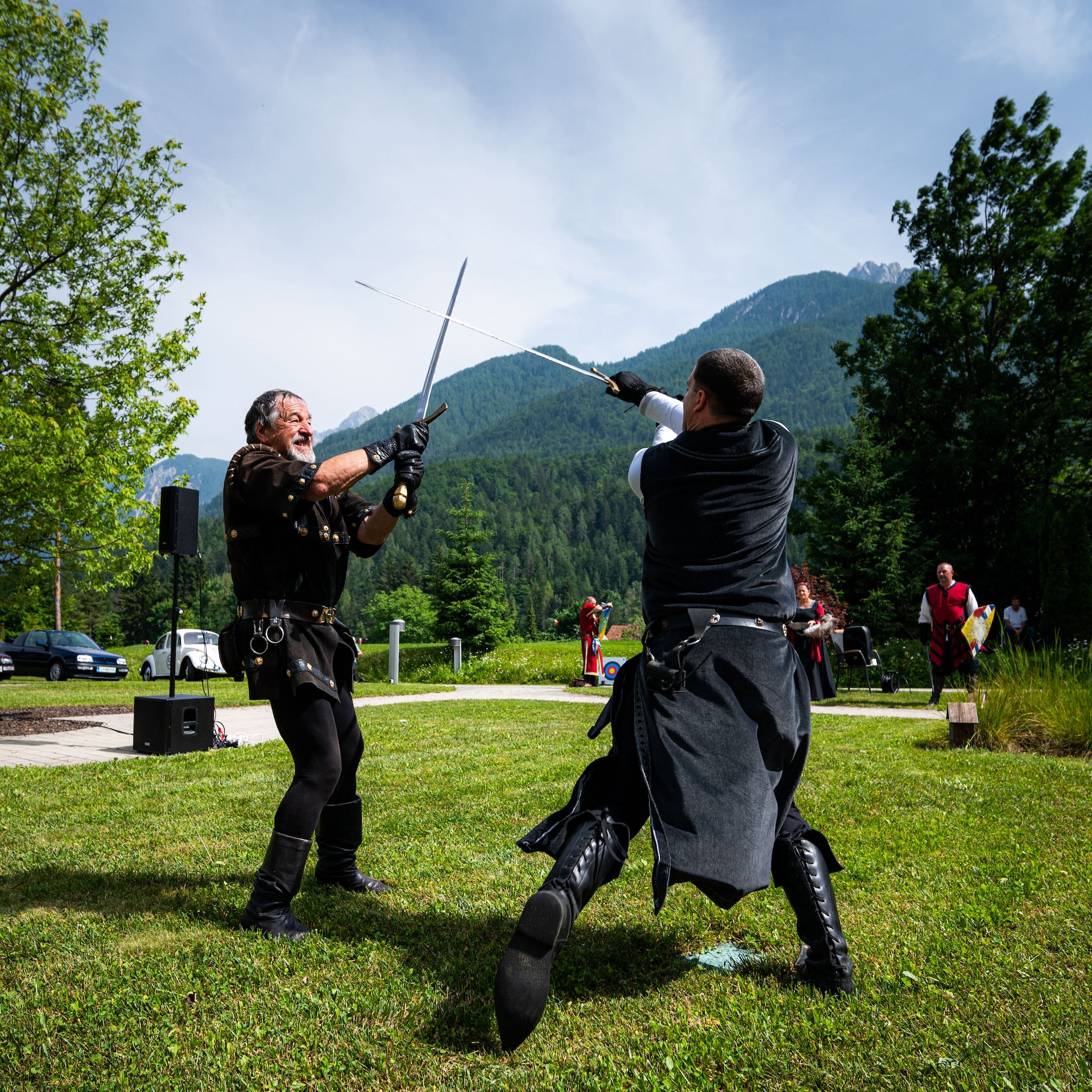 Z Viharnikom skozi čas - v parku doma