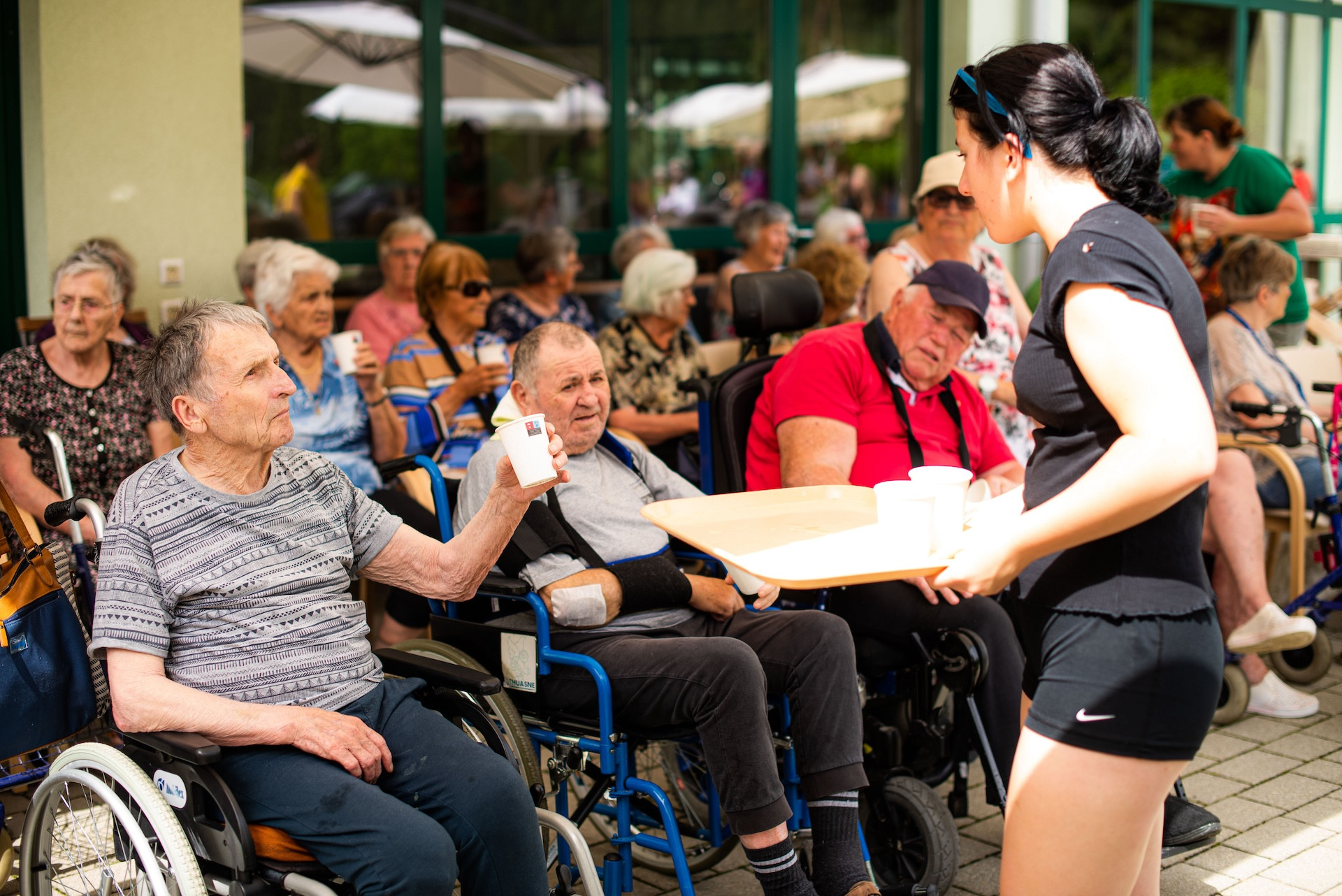 Z Viharnikom skozi čas - v parku doma