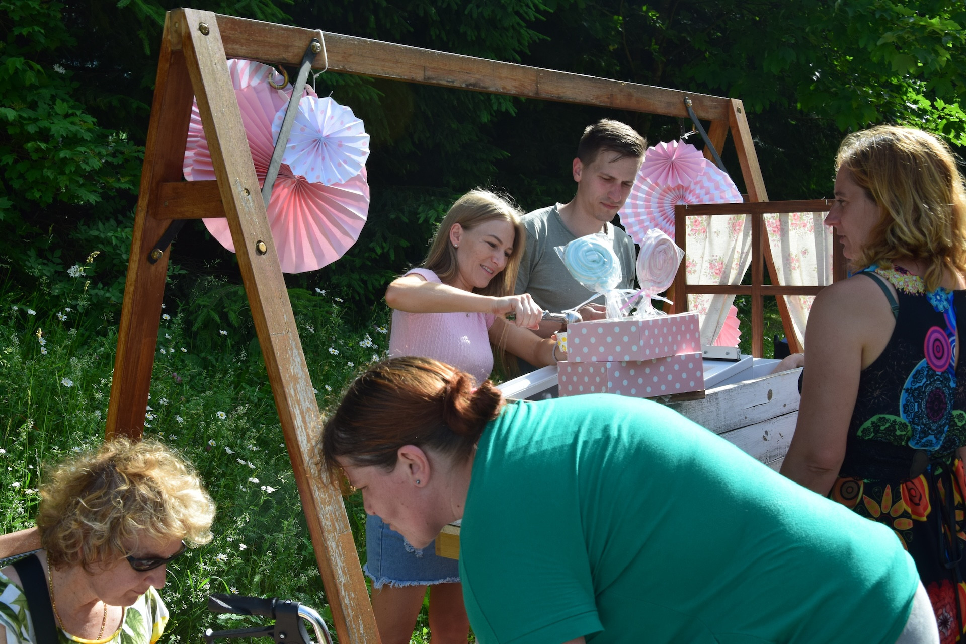 Z Viharnikom skozi čas - v parku doma