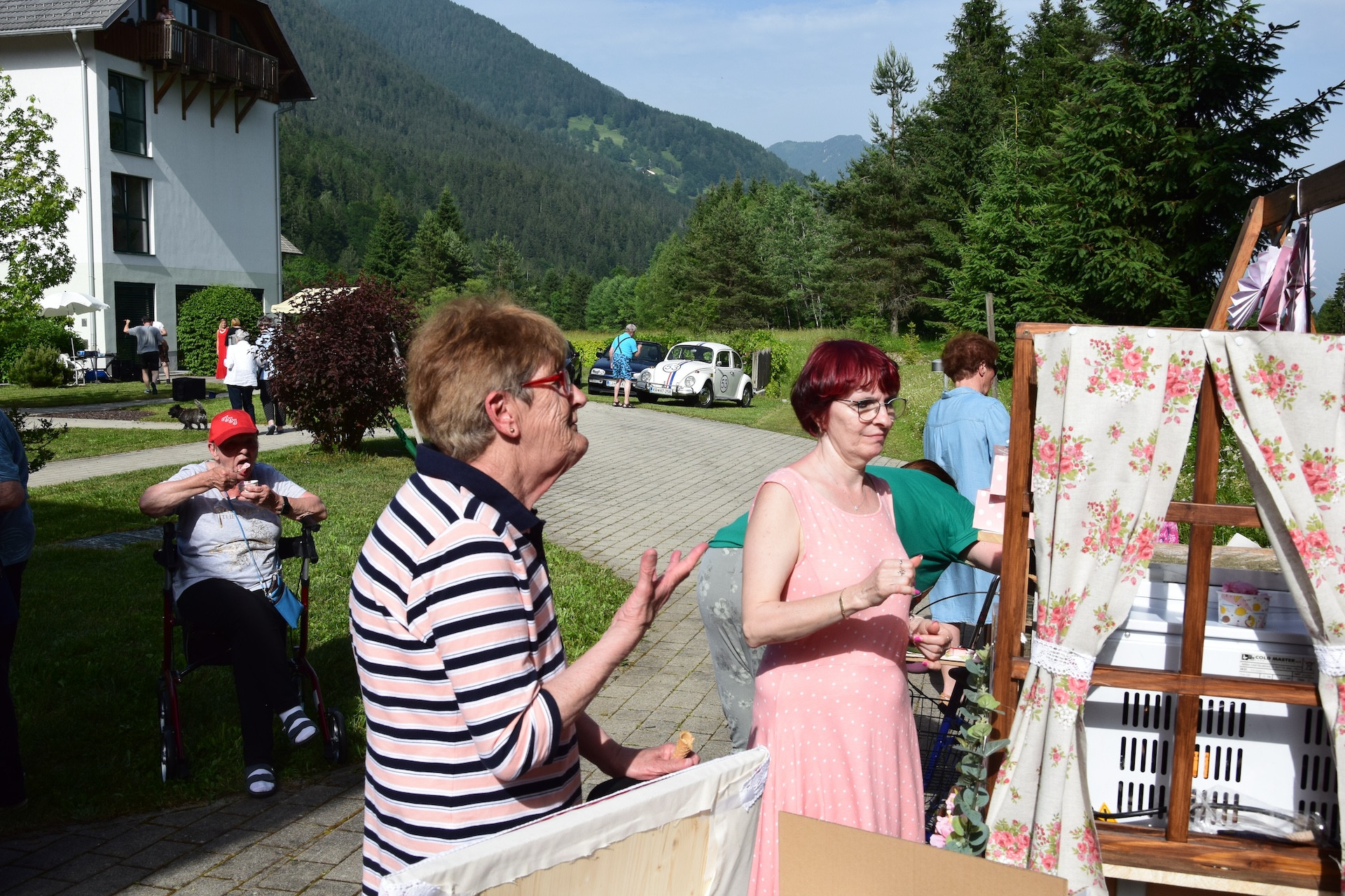 Z Viharnikom skozi čas - v parku doma