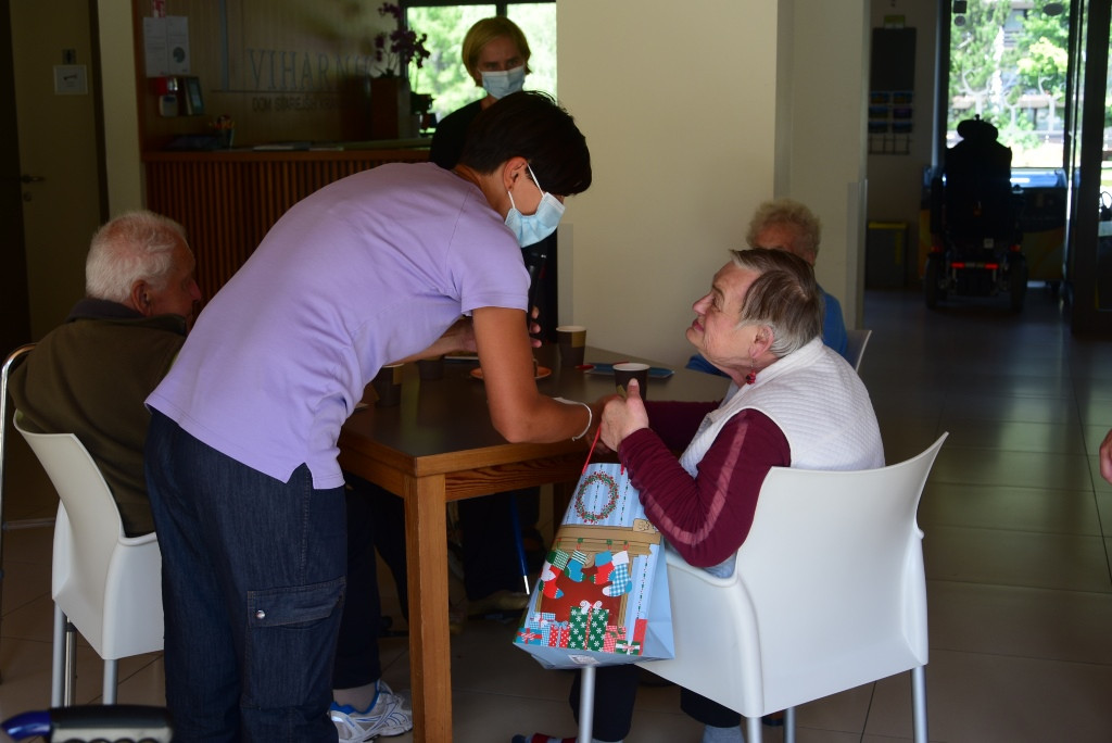 Zadnja poletna tombola