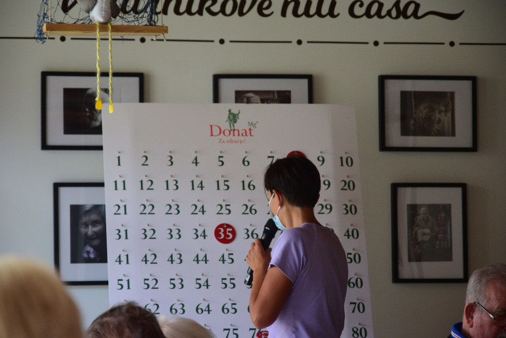 Zadnja poletna tombola