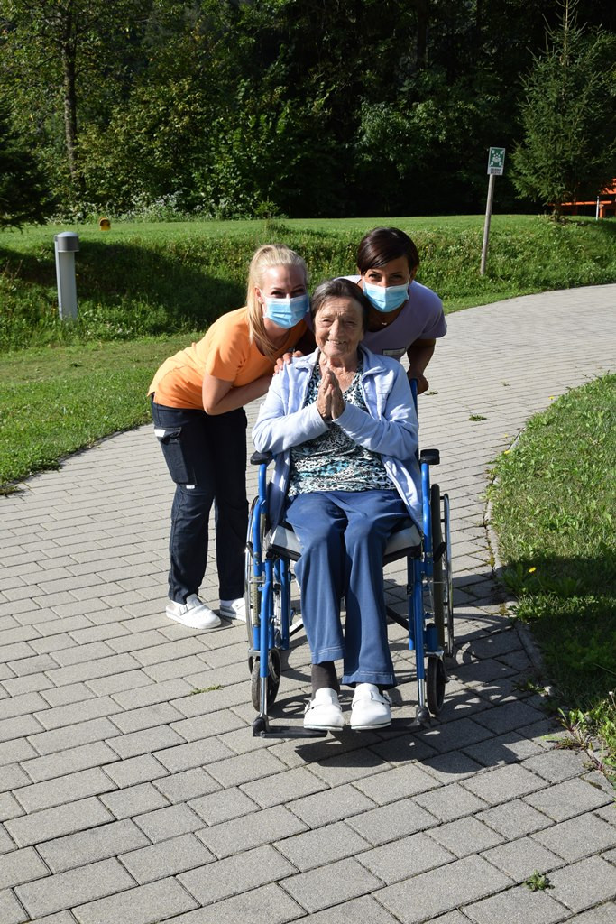 Zadnja poletna tombola