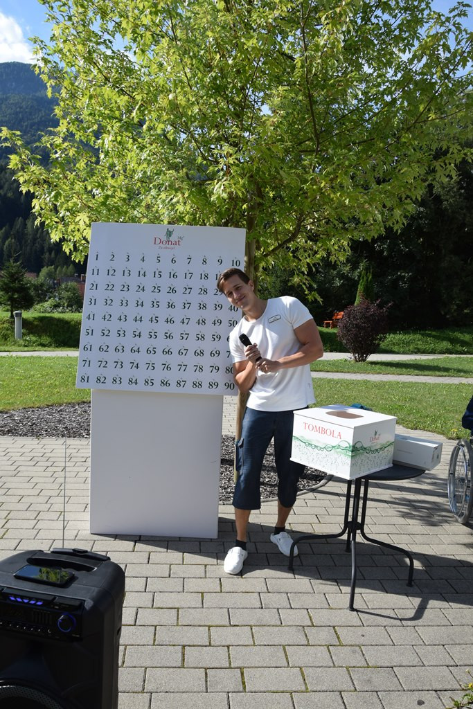 Zadnja poletna tombola