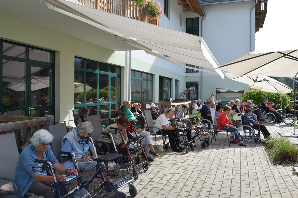 Zadnja poletna tombola