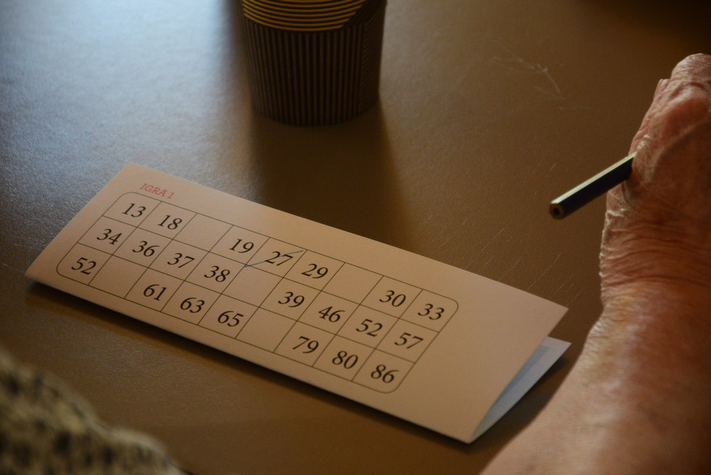 Zadnja poletna tombola