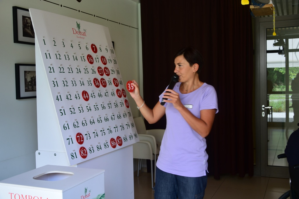 Zadnja poletna tombola