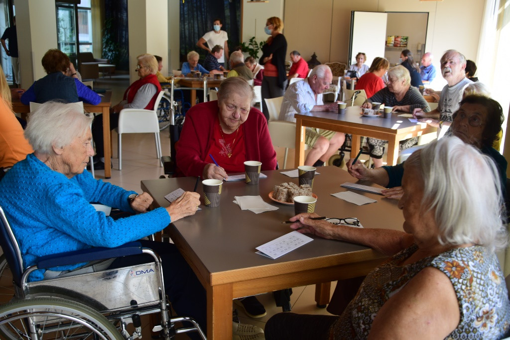 Zadnja poletna tombola