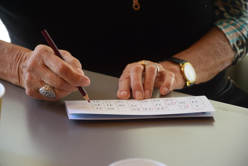 Zadnja poletna tombola