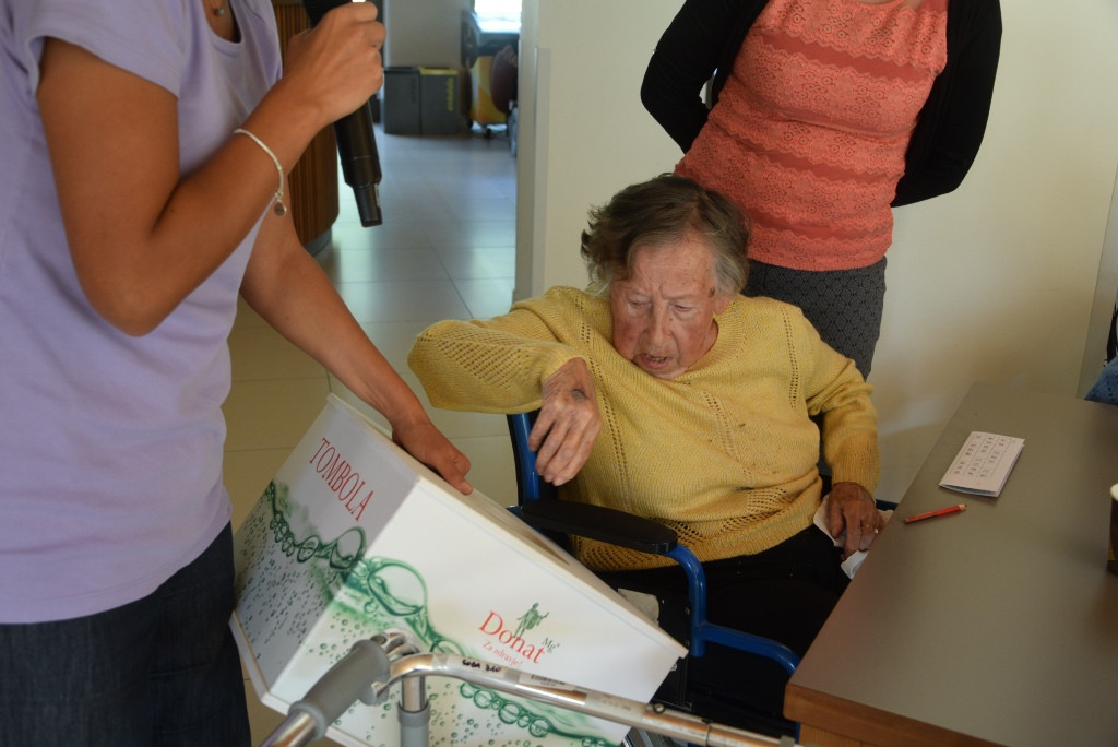 Zadnja poletna tombola