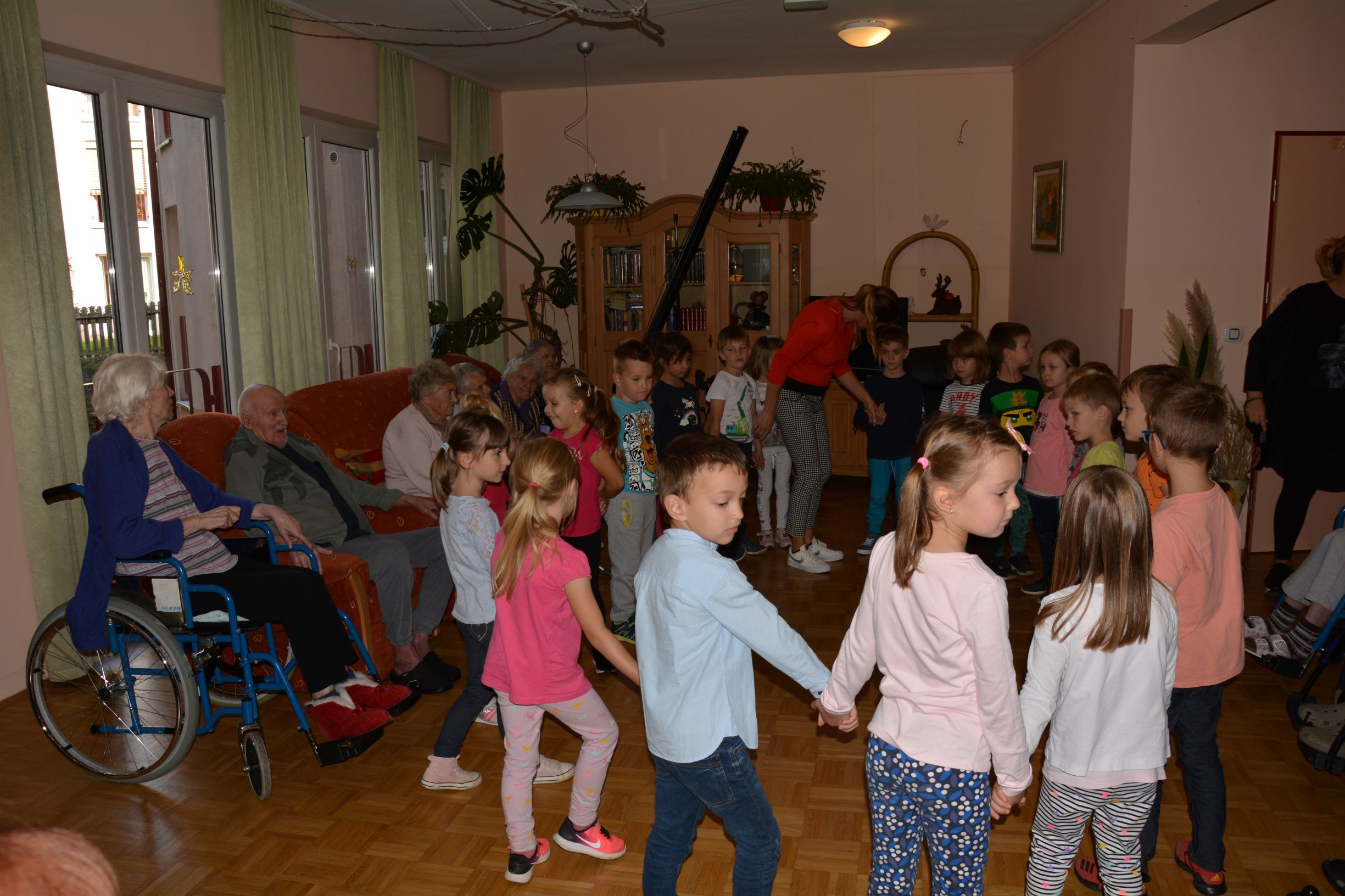 1. oktober DAN STAREJŠIH