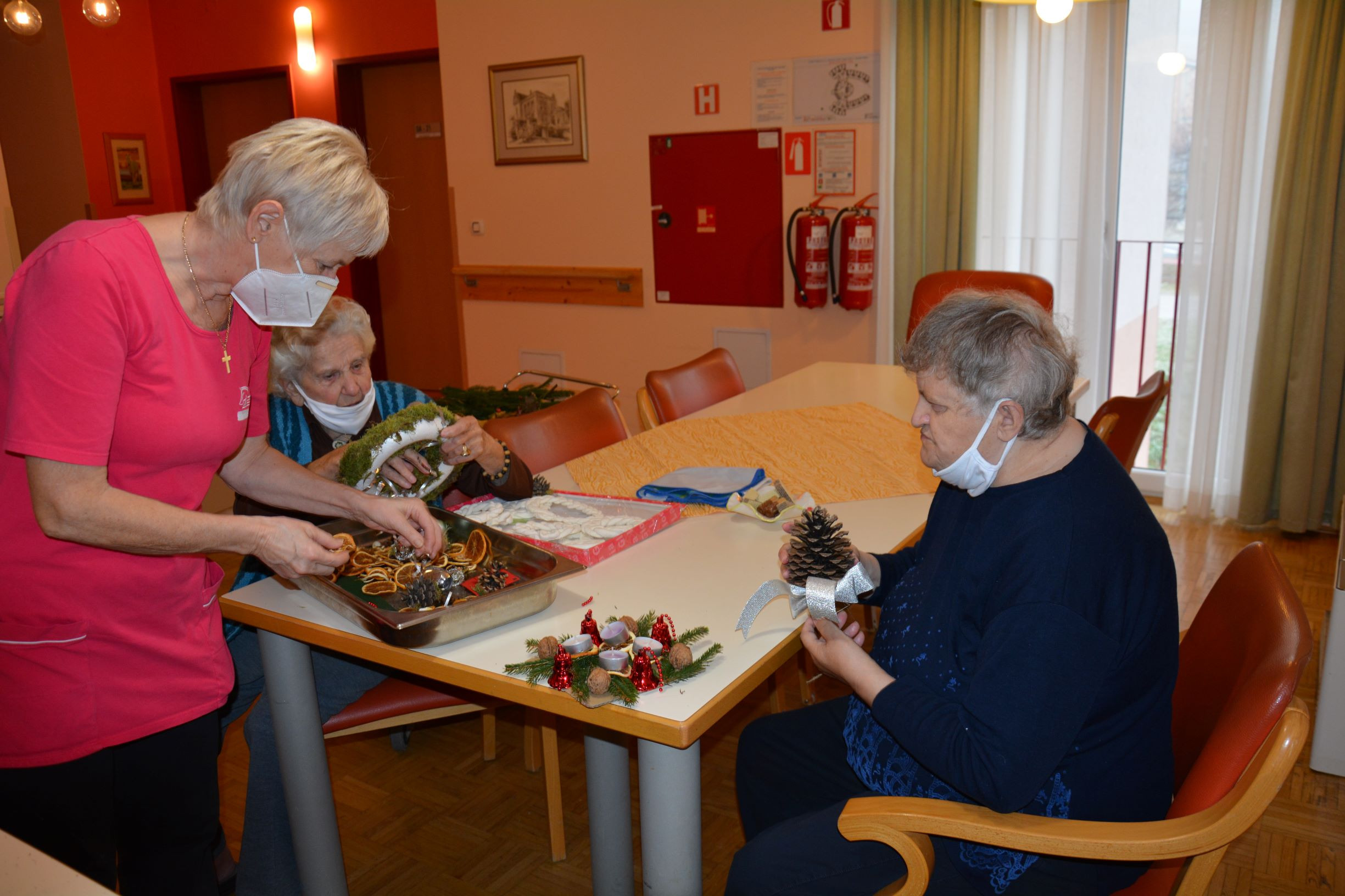 Adventni venček – štirje tedni do božiča