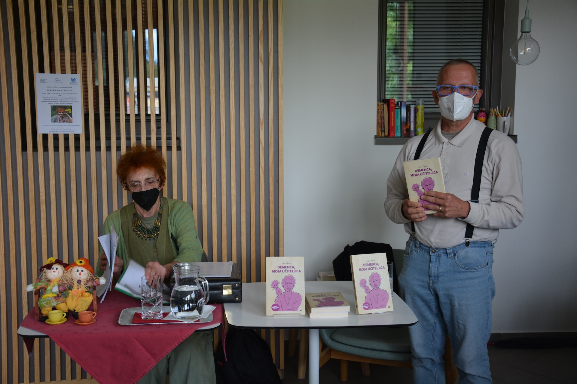 Ana Cajnko nam je predstavila knjigo Demenca, moja učiteljica