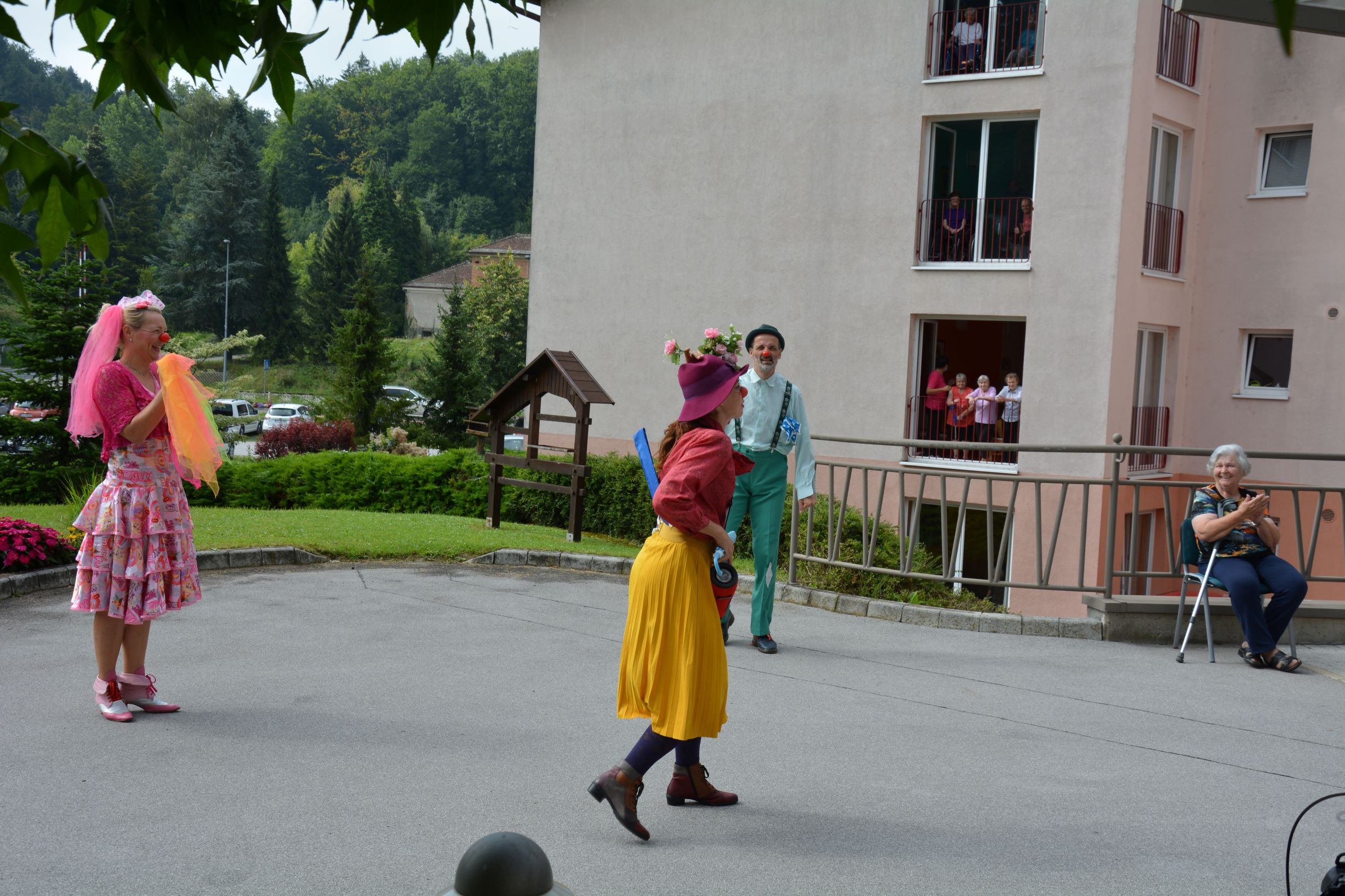 Avgust v Pegazovem domu