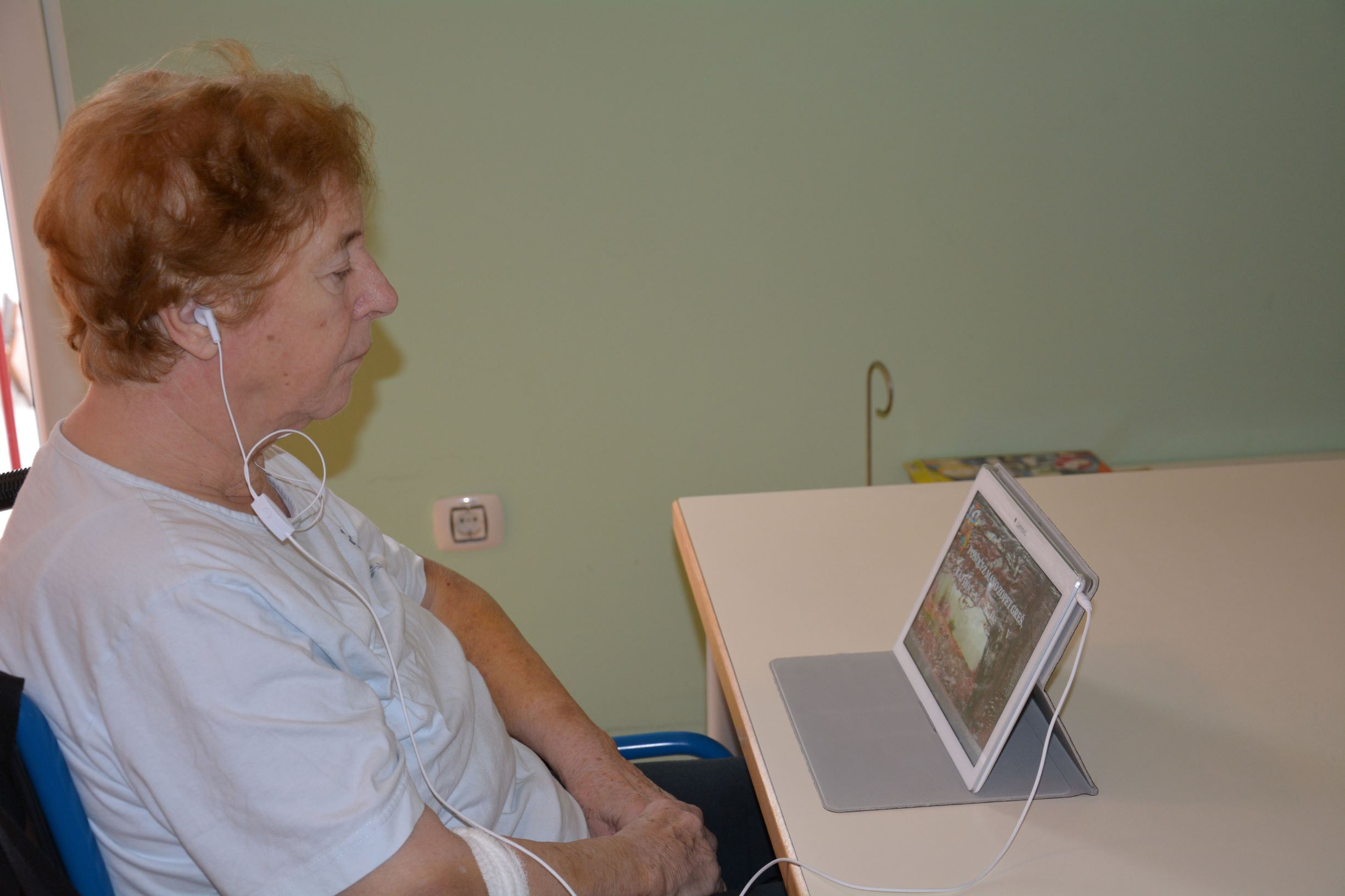 Biti človek – skozi glas