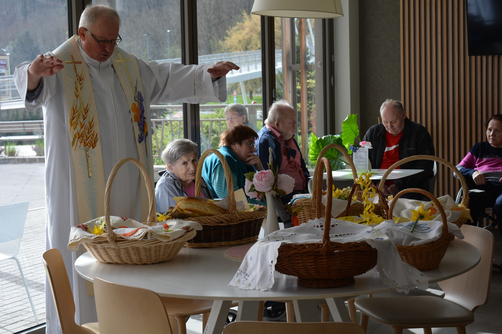 Blagoslov velikonočnih jedi