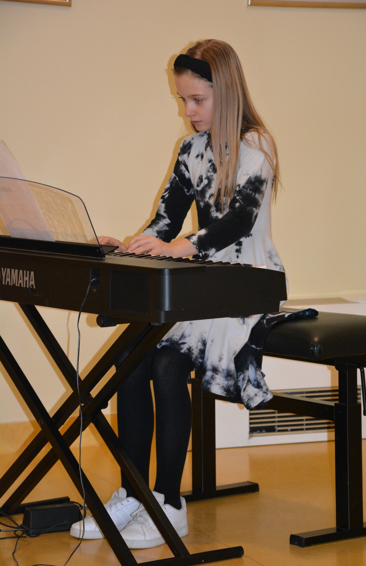 Božični koncert mladih glasbenikov