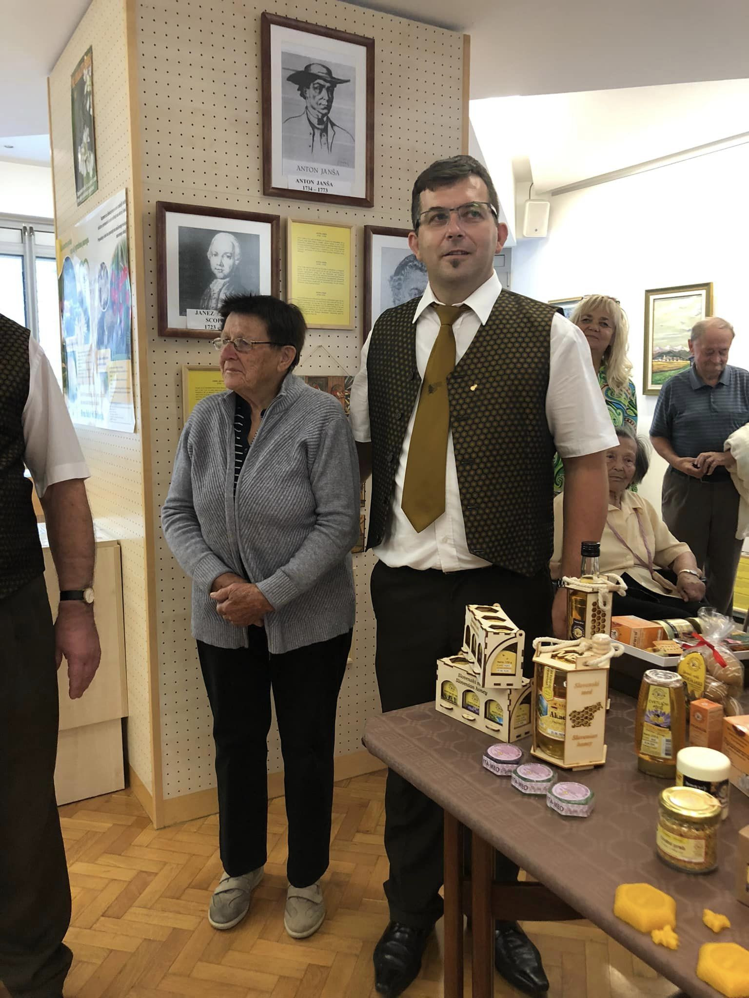 Čebelarska razstava ob  100-letnici Čebelarskega društva Rogaška Slatina