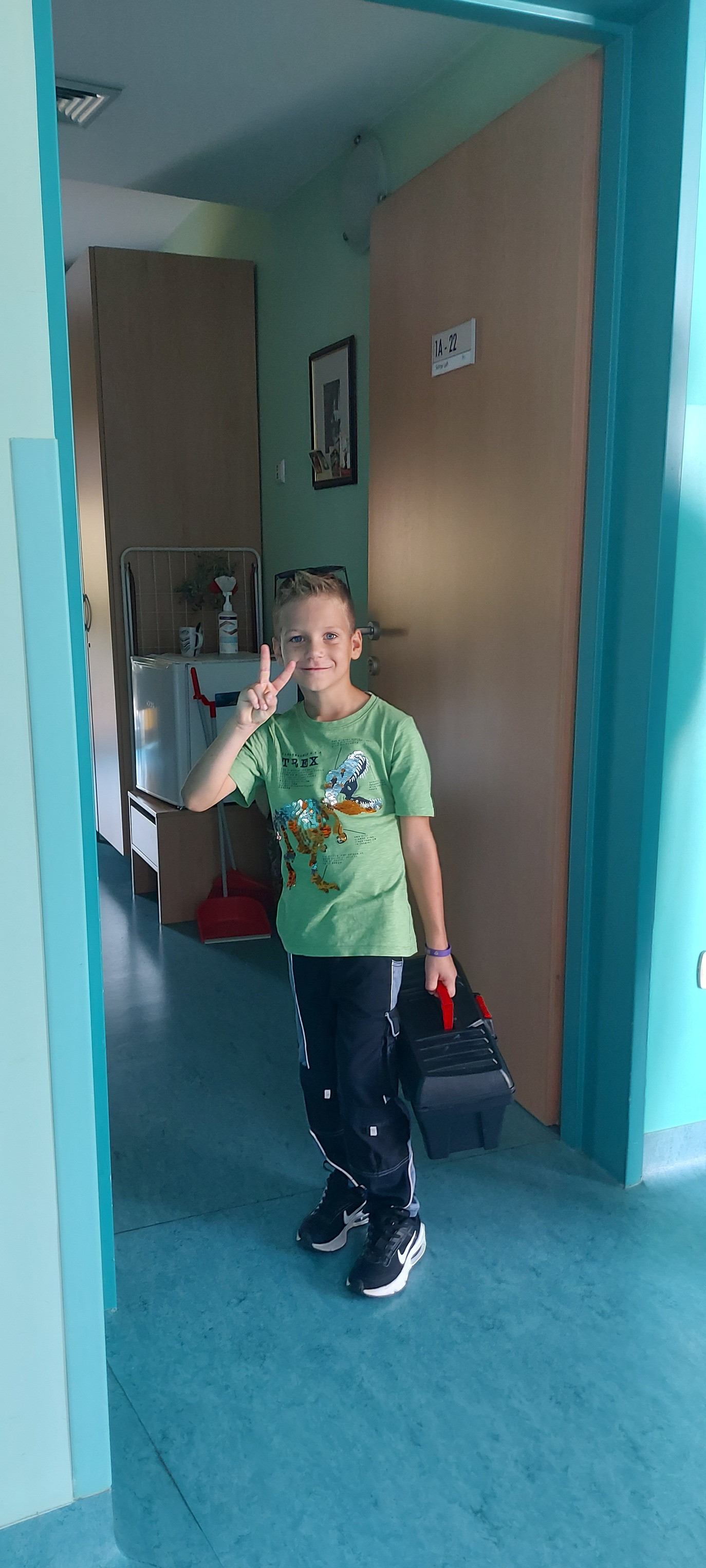 Dan medgeneracijskih vezi