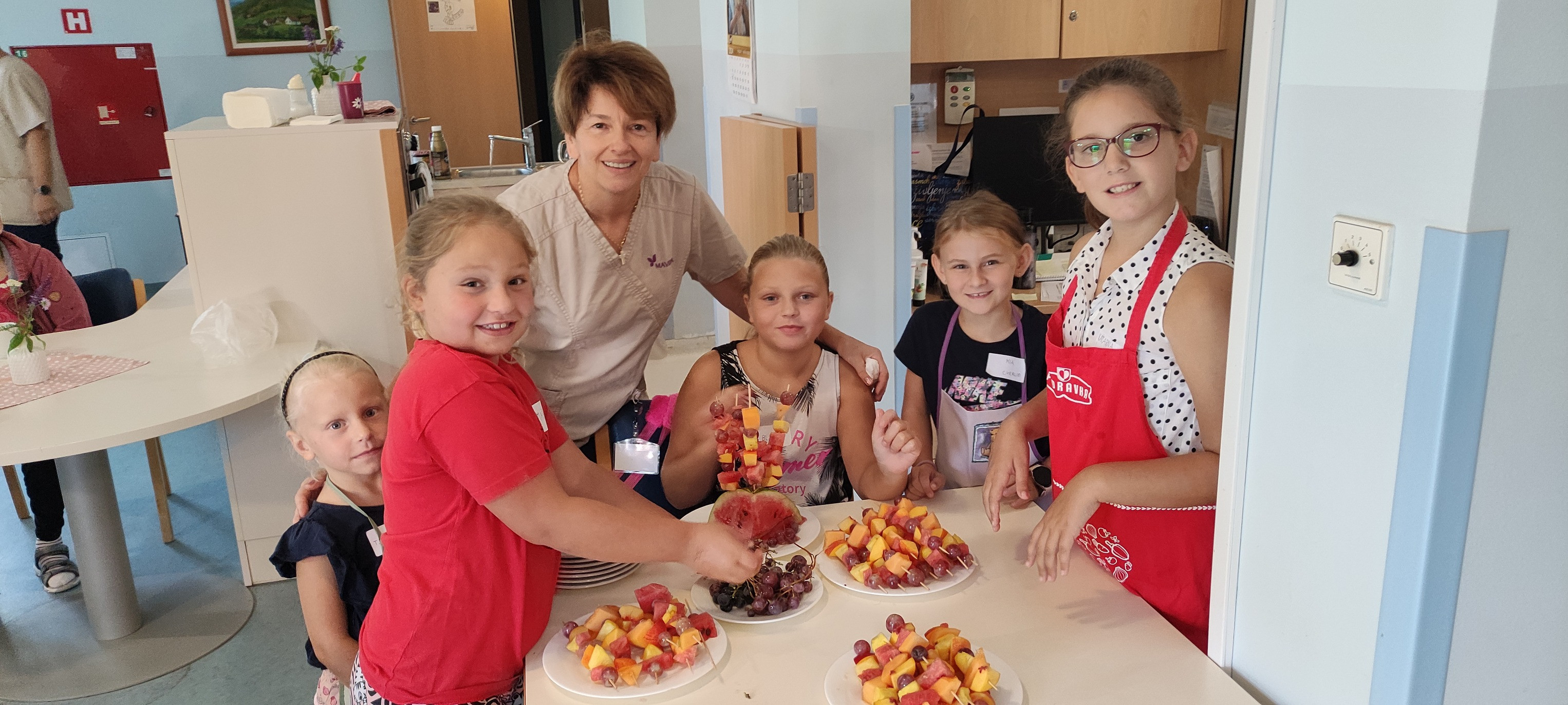 Dan medgeneracijskih vezi