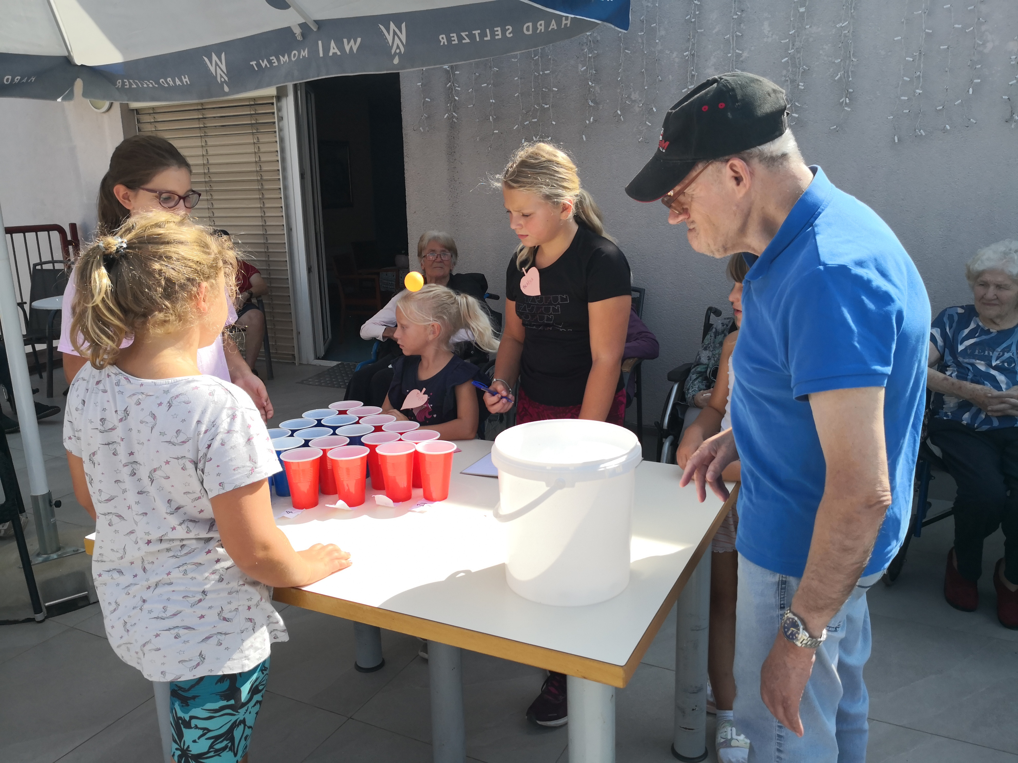 Dan odprih vrat otrokom zaposlenih