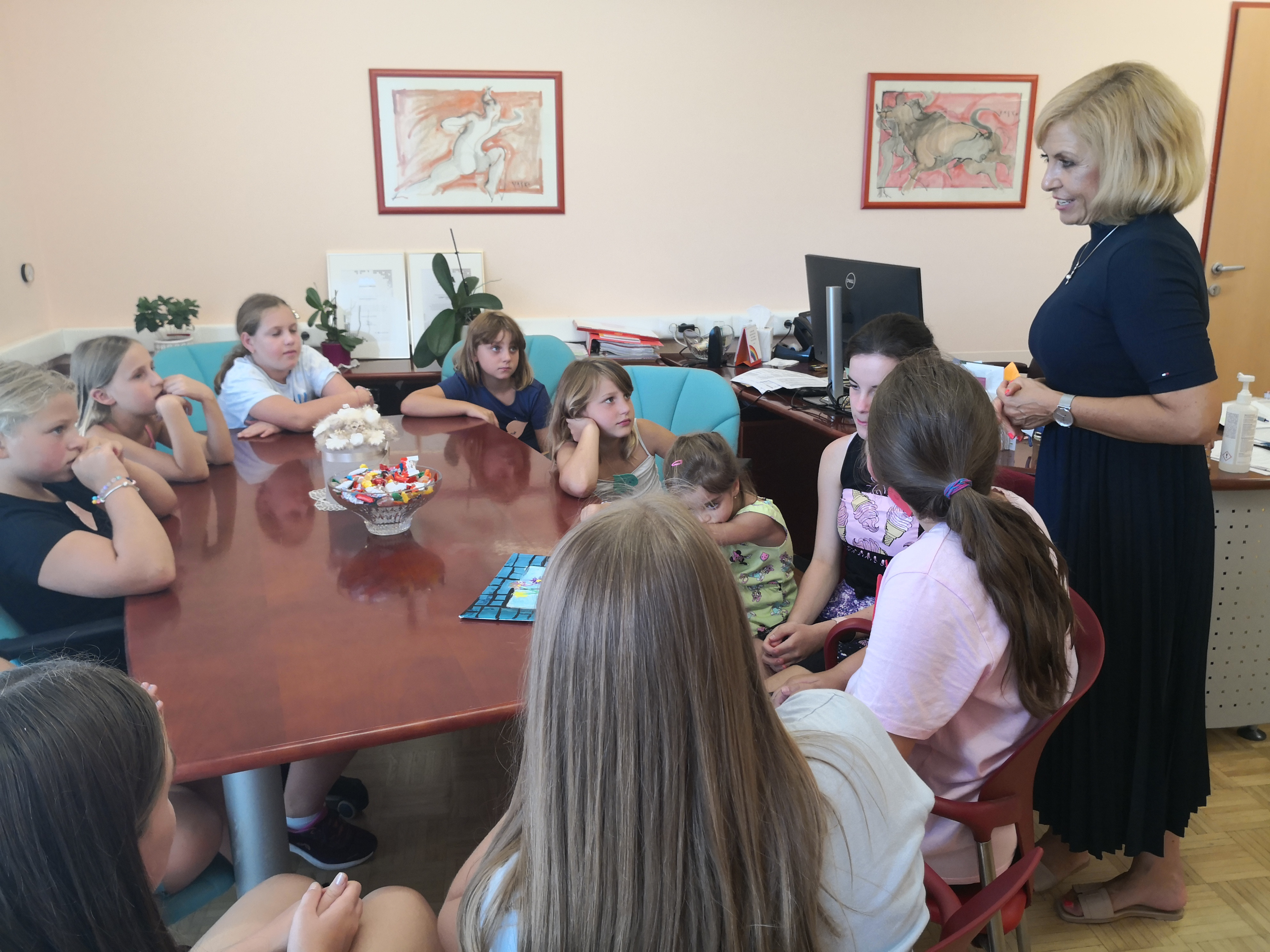 Dan odprih vrat otrokom zaposlenih