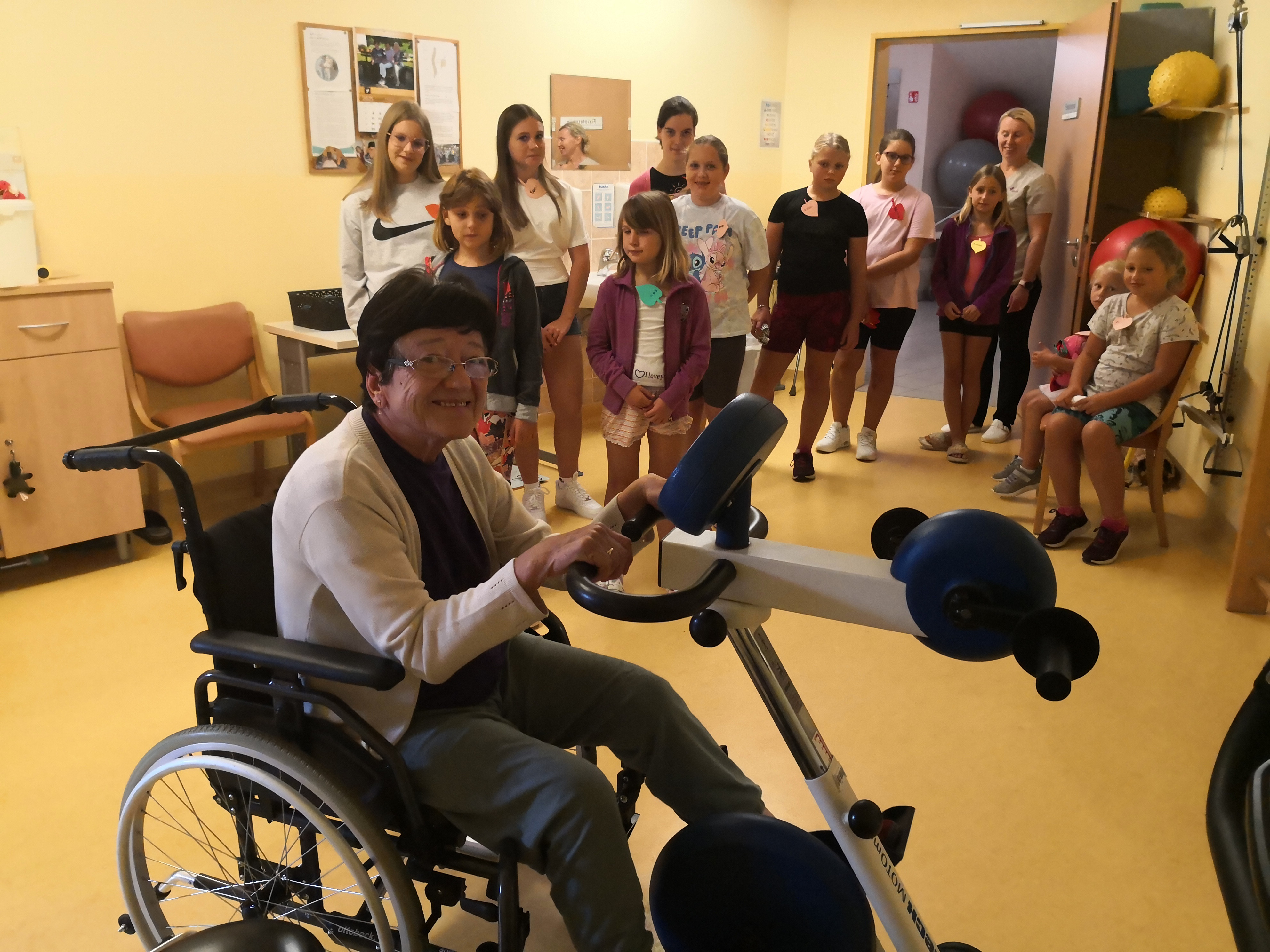 Dan odprih vrat otrokom zaposlenih