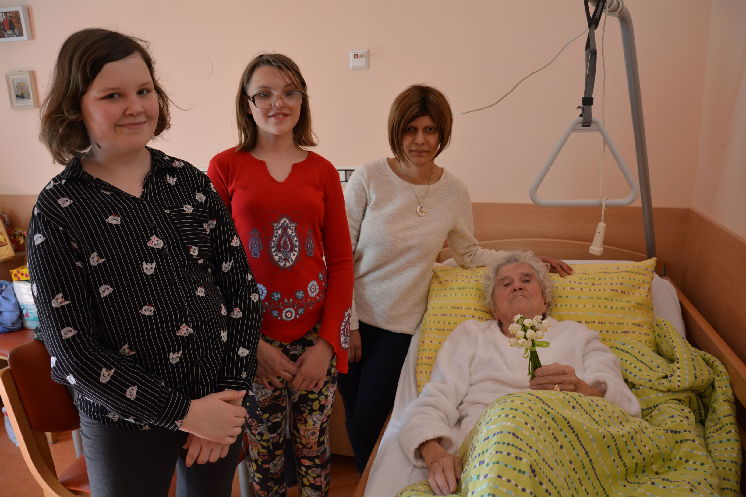 Dan žena z učenkami in učenci III. Osnovne šole Rogaška Slatina