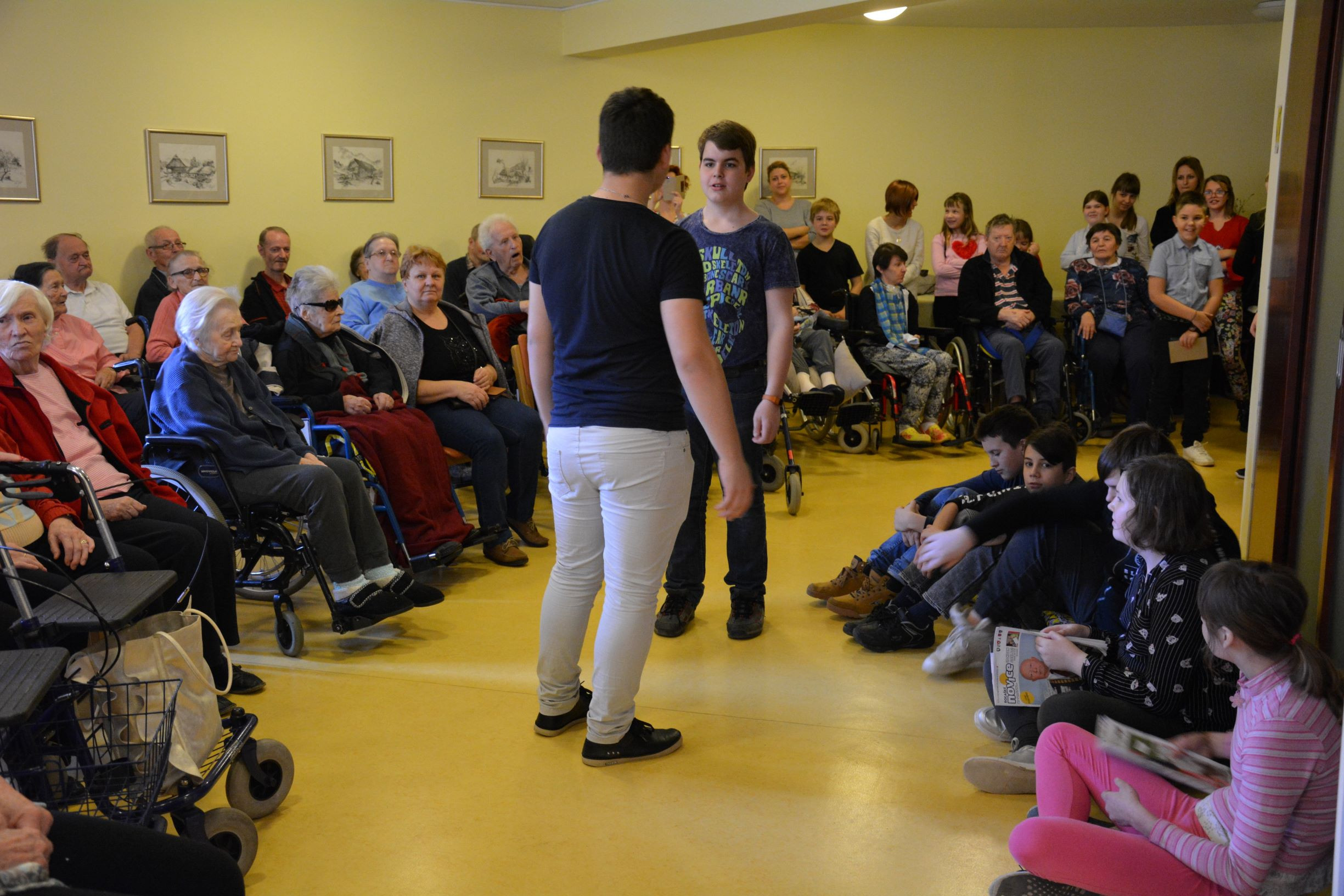 Dan žena z učenkami in učenci III. Osnovne šole Rogaška Slatina