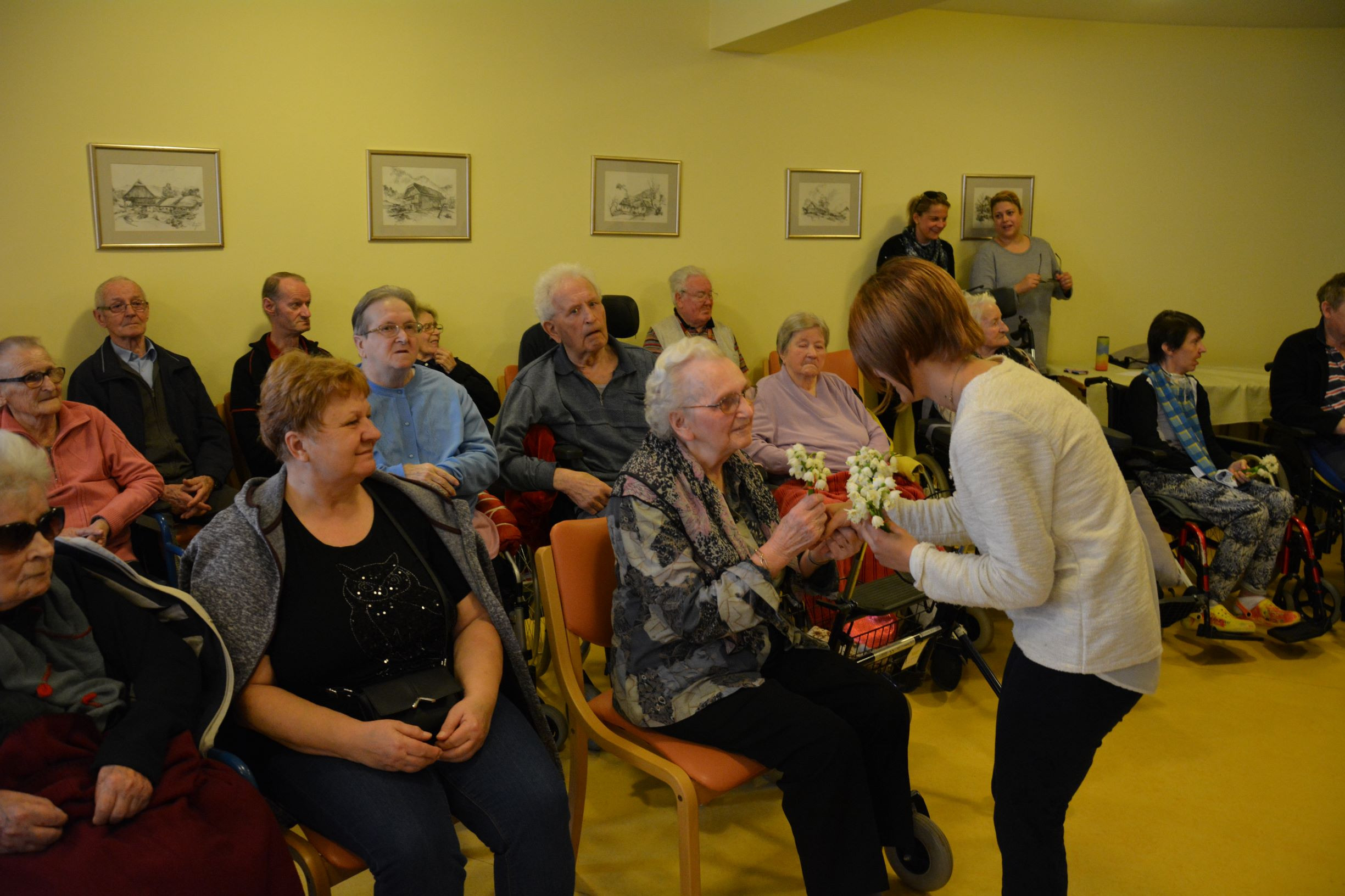 Dan žena z učenkami in učenci III. Osnovne šole Rogaška Slatina