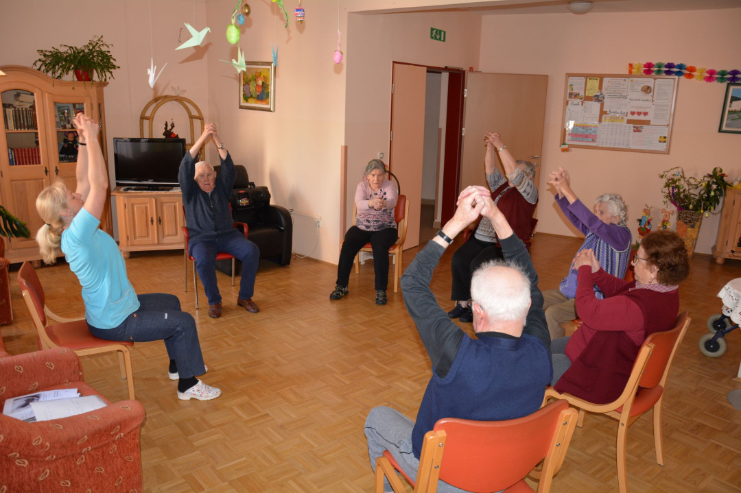 Delovna terapija in funkcijsko usposabljanje ob glasbi