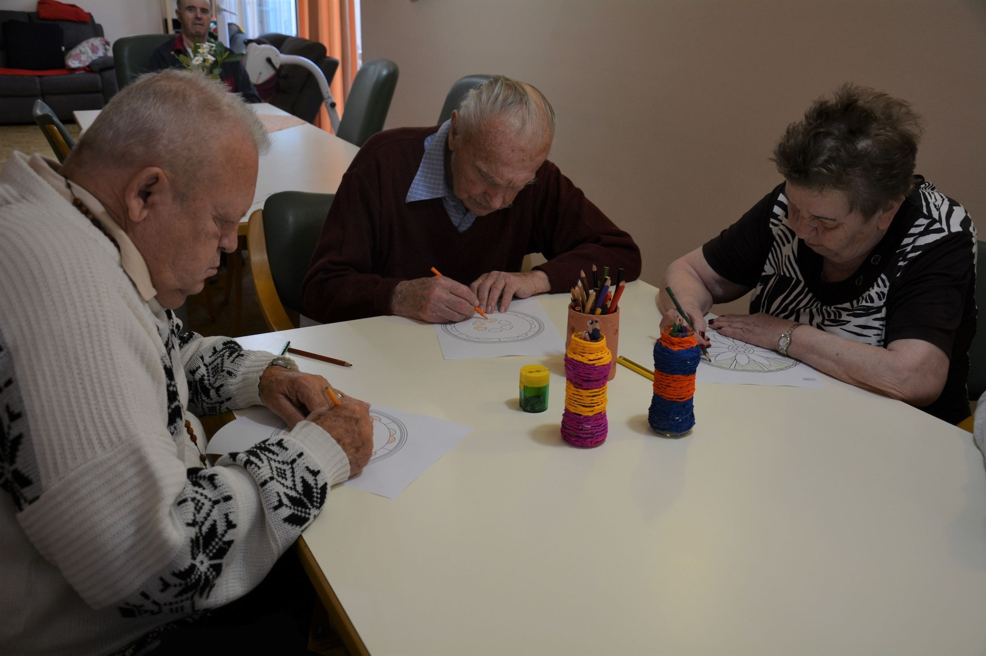 Deževen dan si popestrimo...