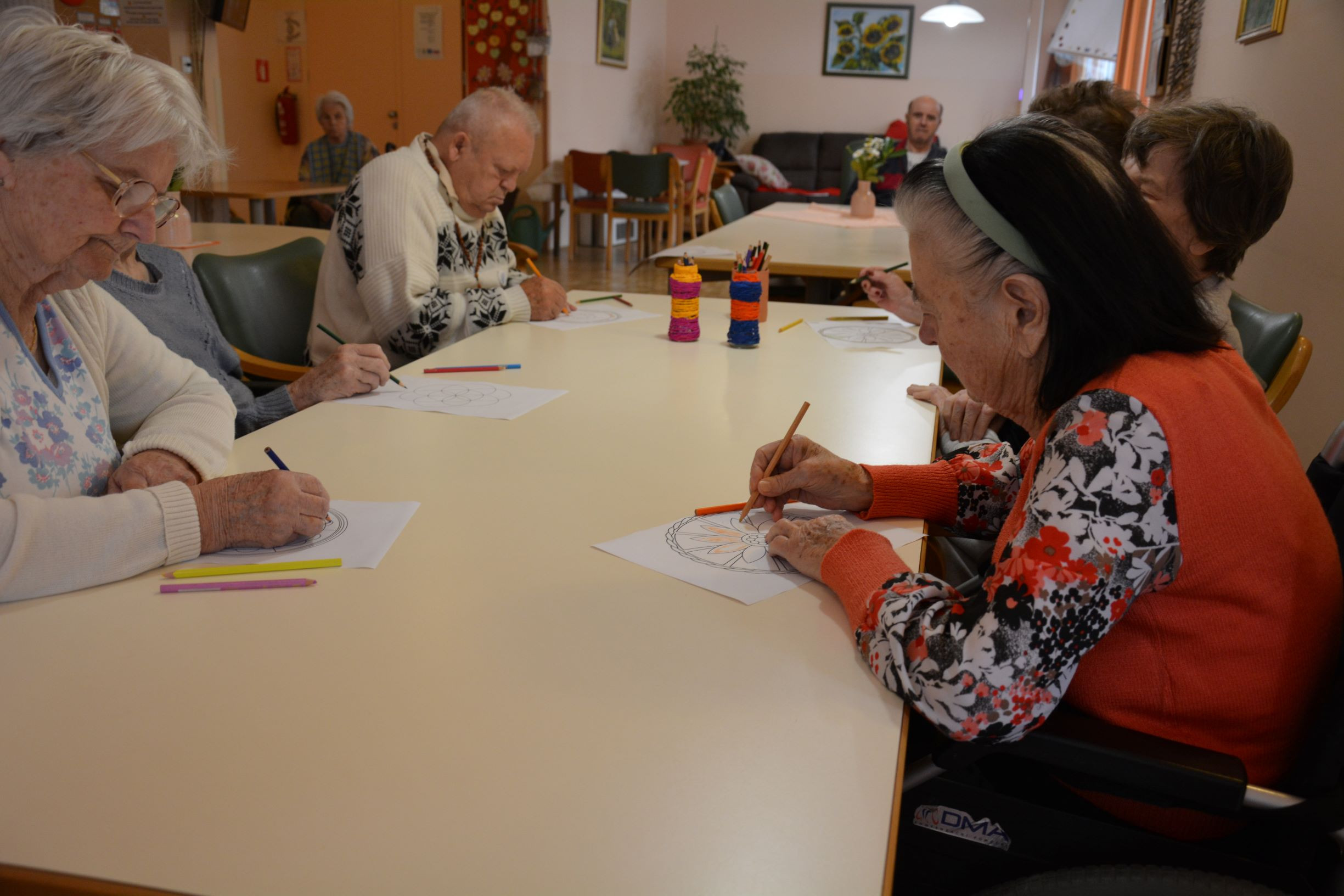 Deževen dan si popestrimo...