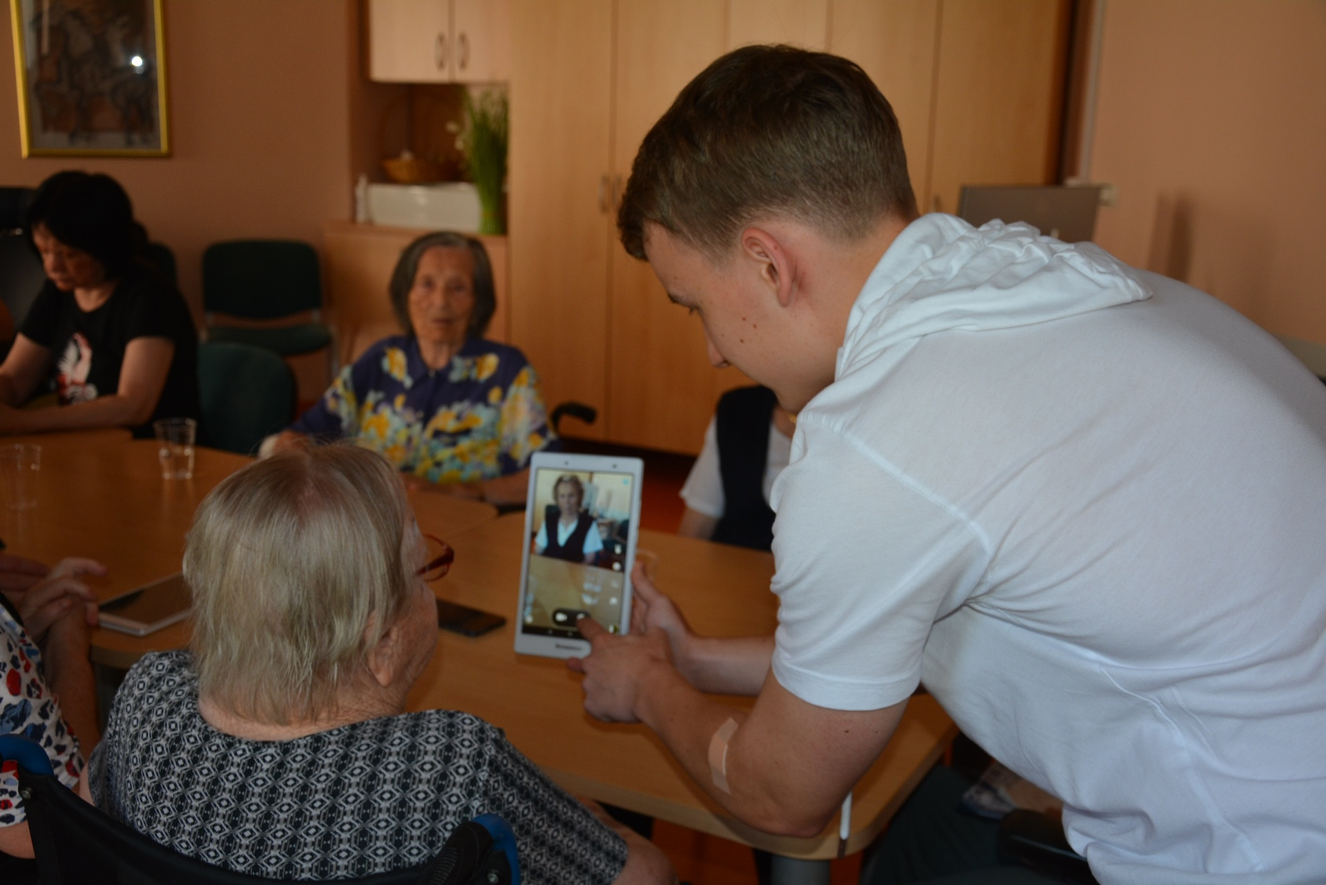 Digitalno izobraževanje za starejše