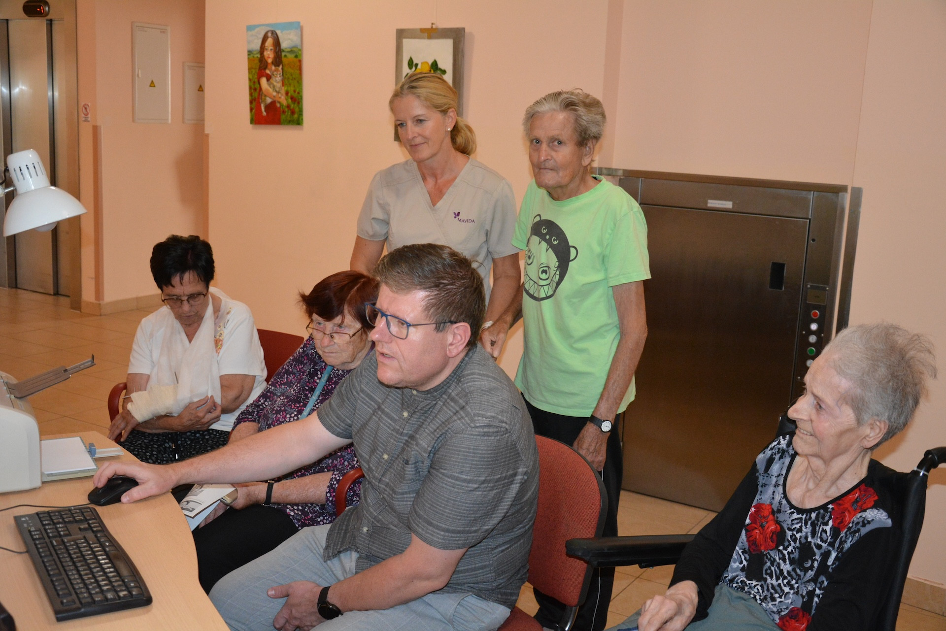 Digitalno izobraževanje za starejše