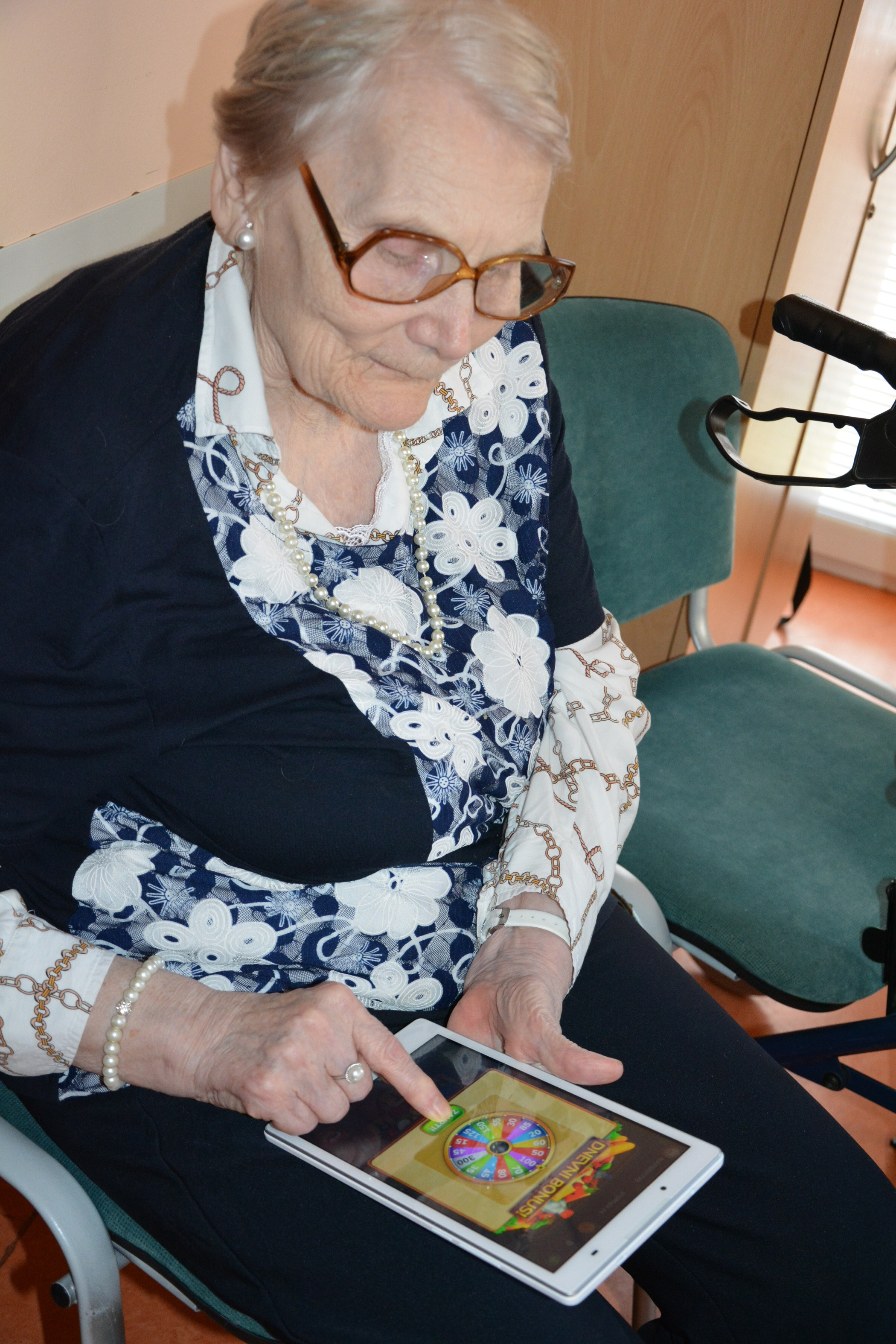 Digitalno izobraževanje za starejše