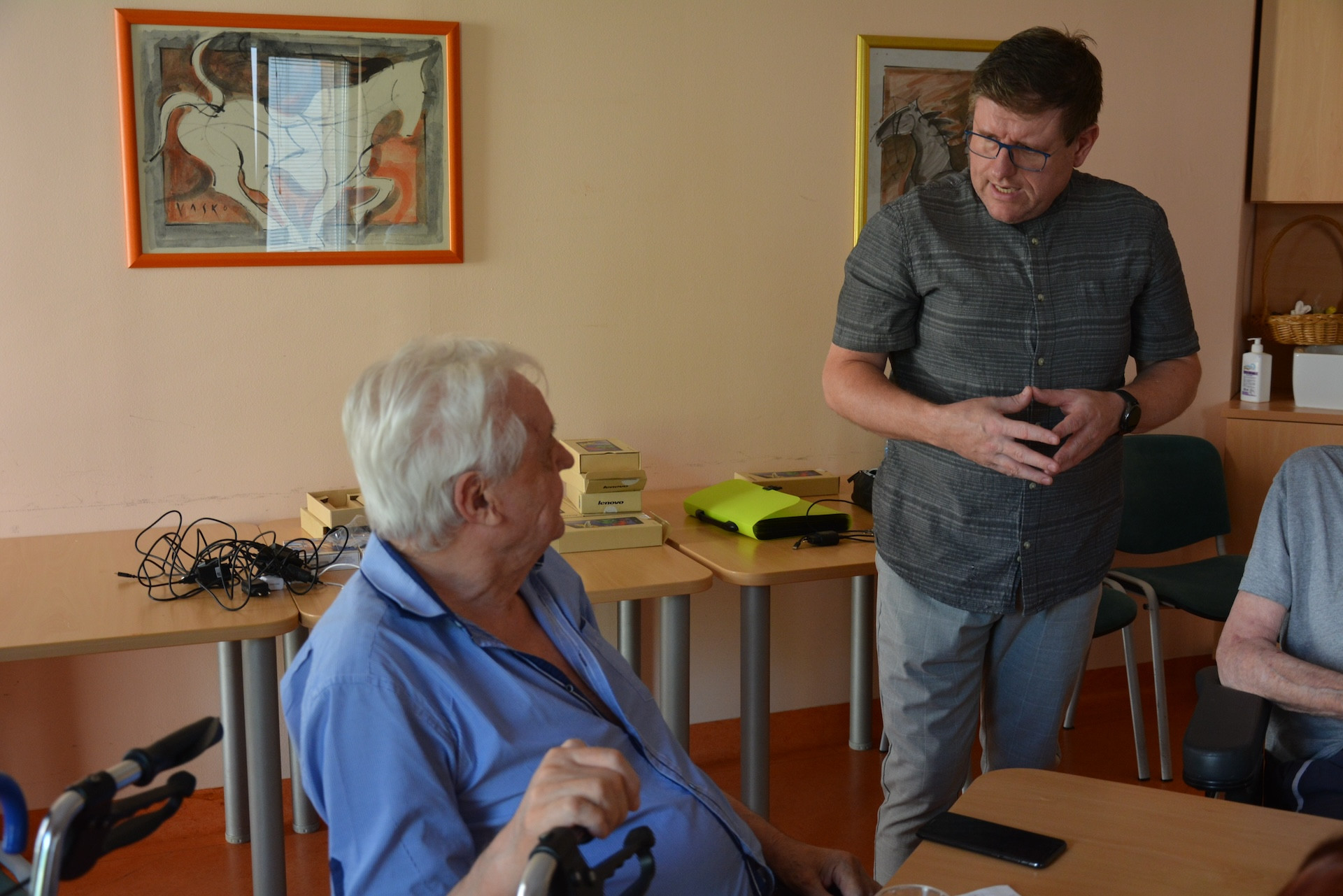 Digitalno izobraževanje za starejše