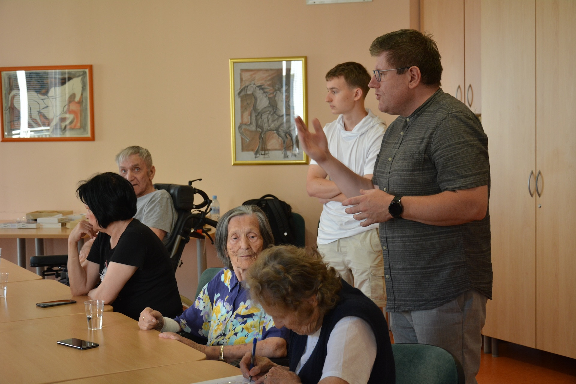 Digitalno izobraževanje za starejše